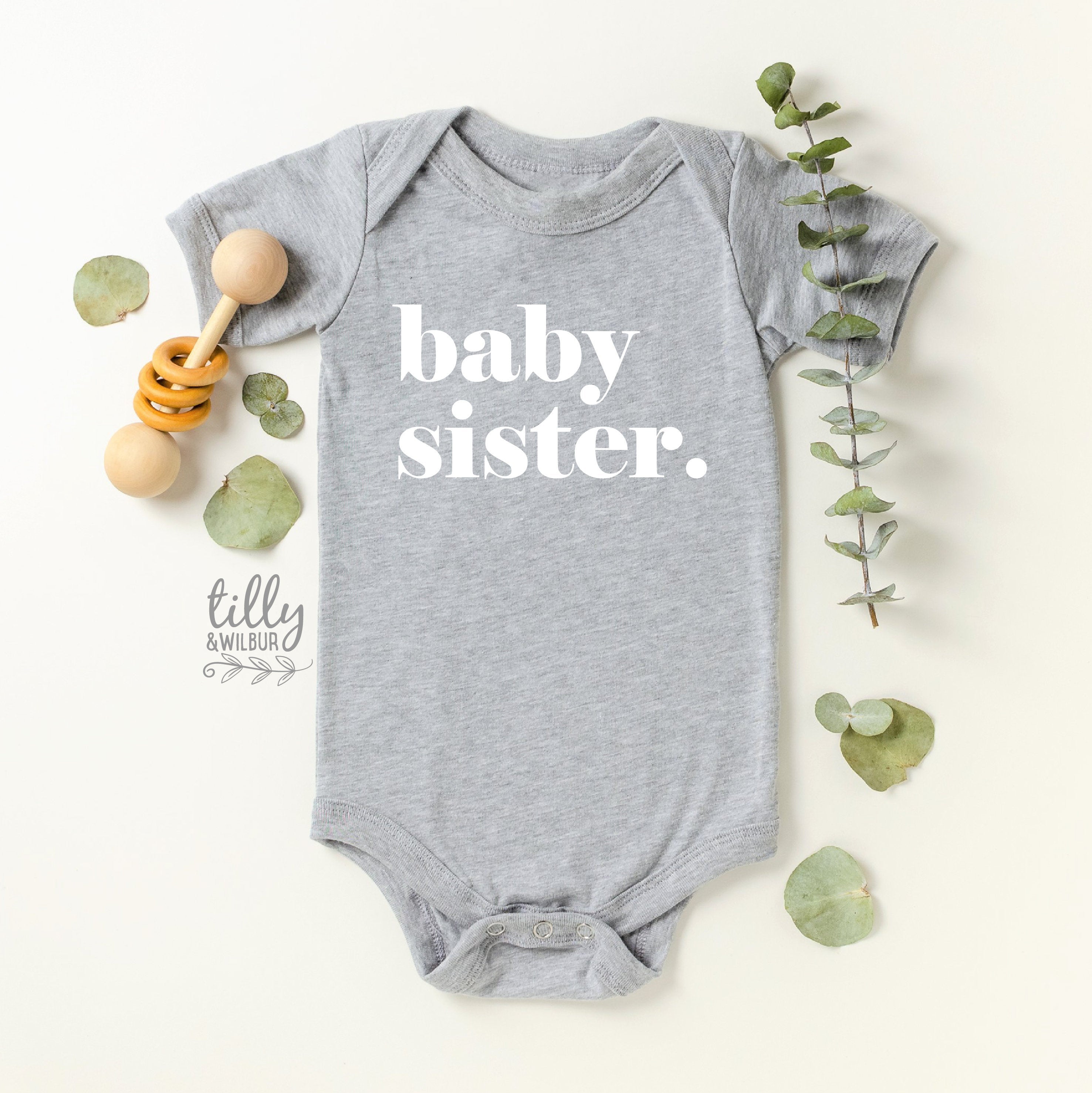 Baby Sister Bodysuit - Cute Sister Announcement Outfit, Newborn Baby Girl Gift, Pregnancy Reveal Shirt - Perfect for Gender Reveal Parties & Newborn Photoshoots