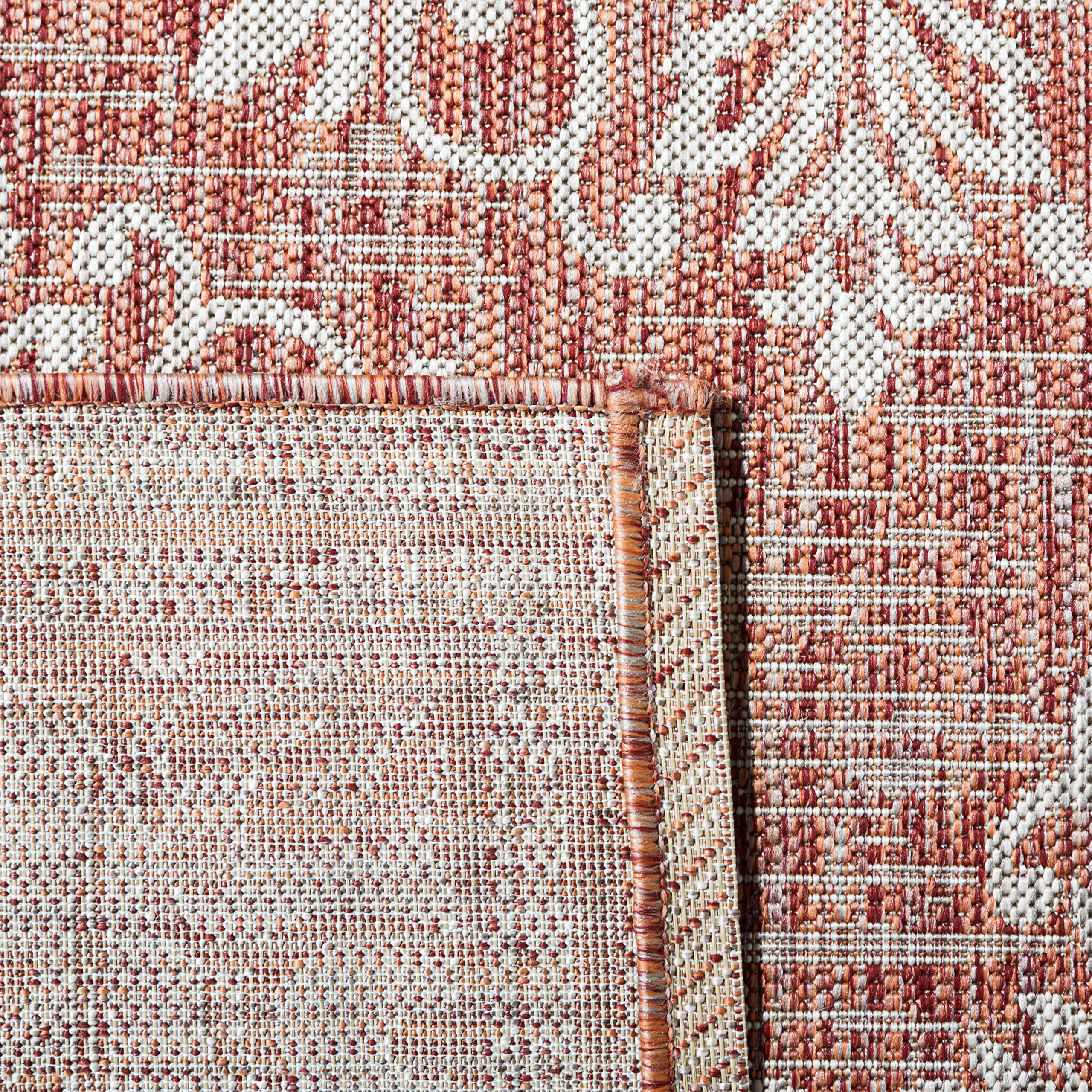 SAFAVIEH Courtyard Collection 6'7
