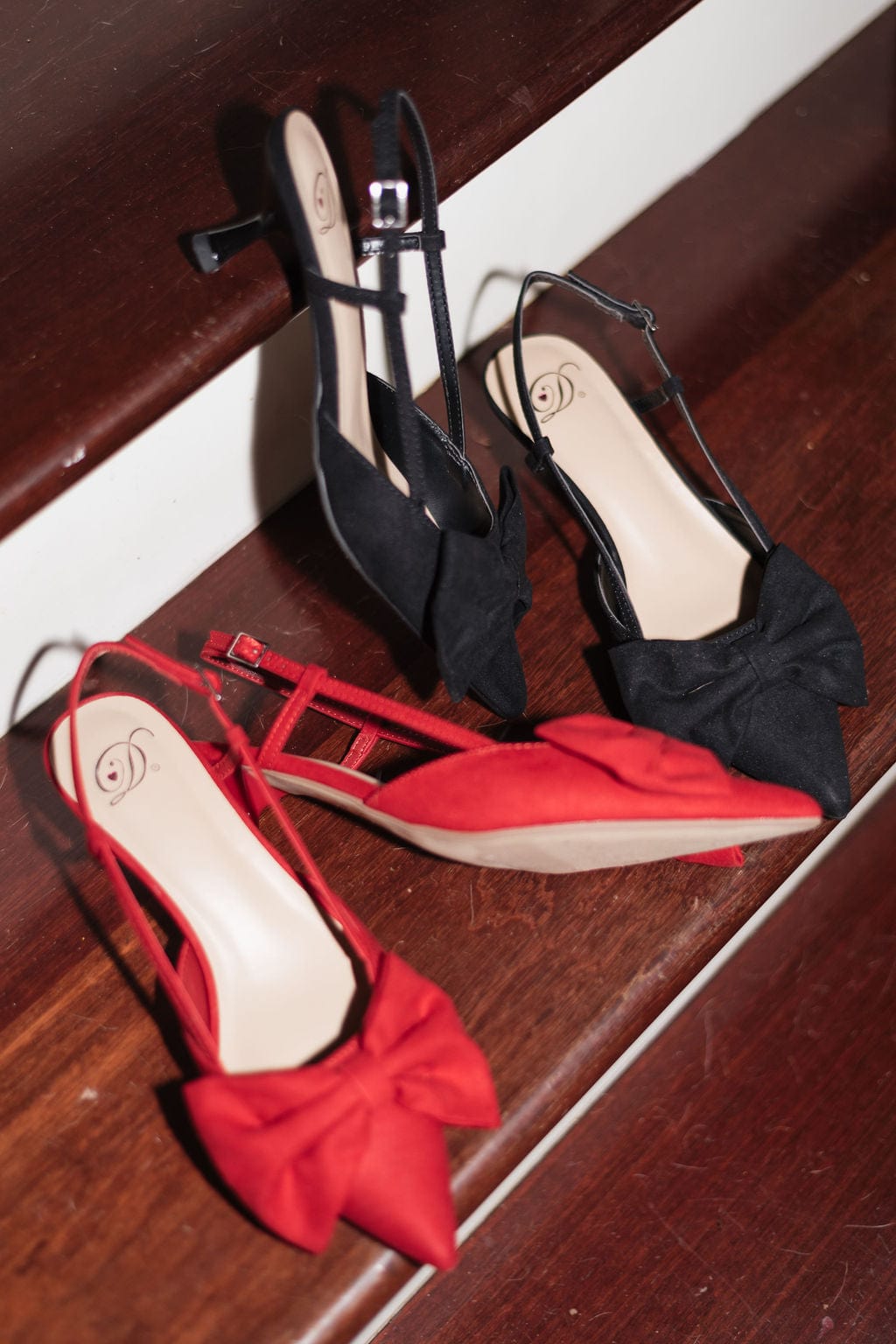 Elegant Black Bow Pointed Toe Kitten Heels for Women - Comfortable Low Heel Pumps for Office, Party & Wedding | Classic Dress Shoes for Professional & Formal Occasions