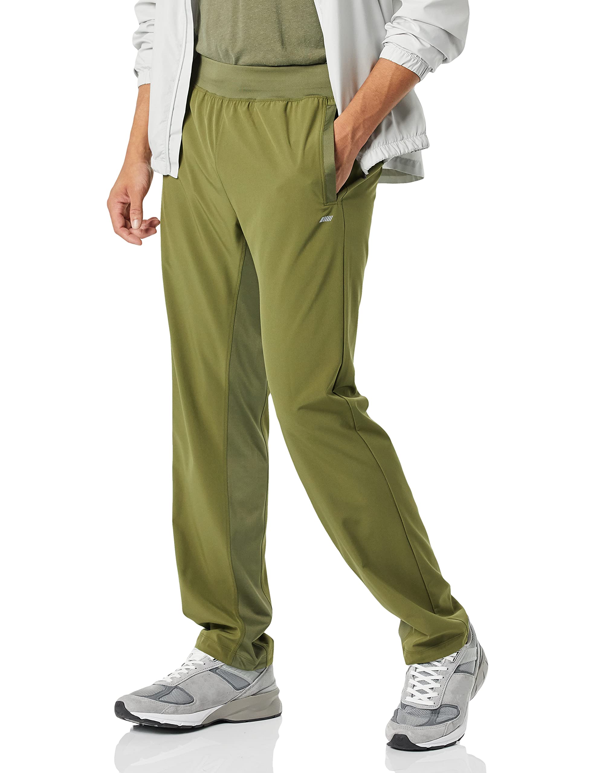Amazon Essentials Men's Stretch Woven Training Pants - Lightweight, Breathable Workout Joggers for Gym, Running & Casual Wear