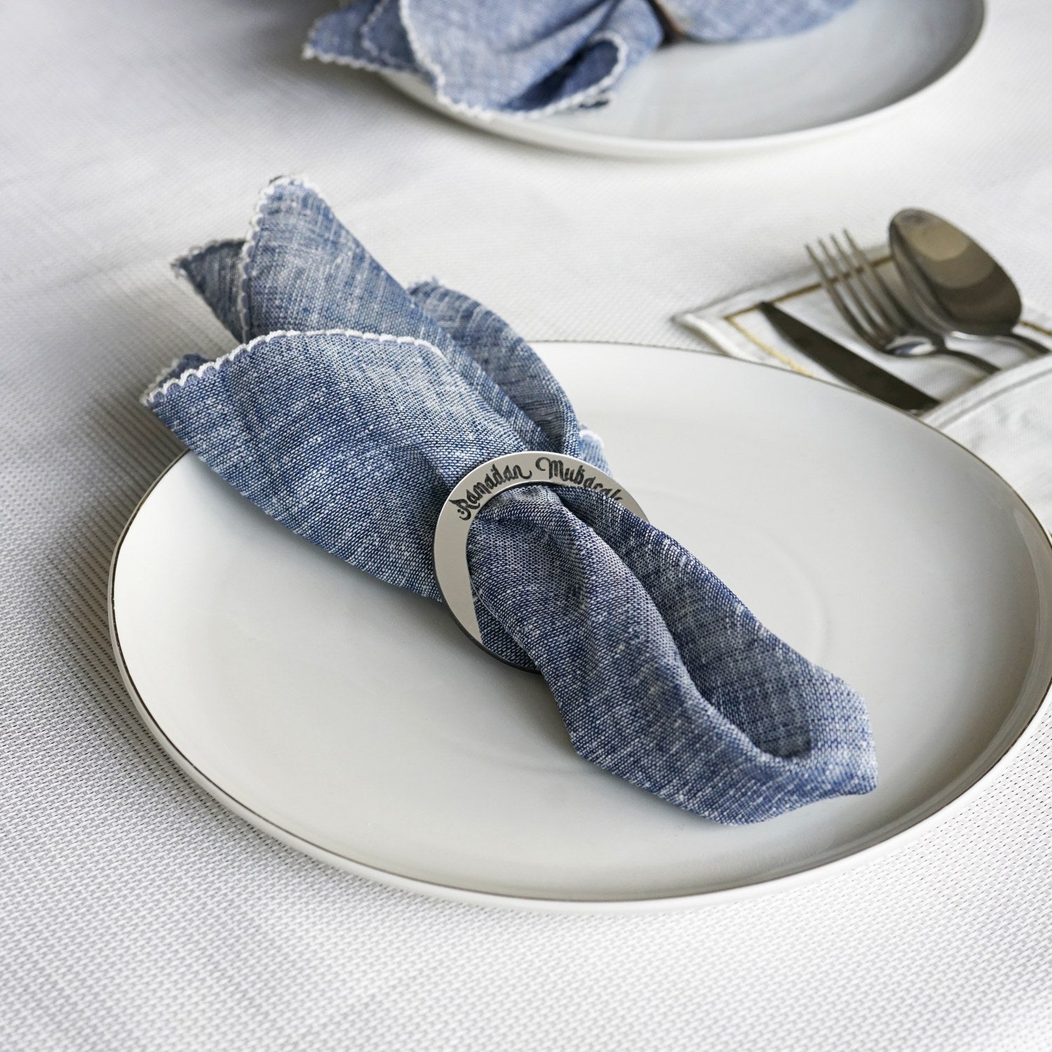 Ramadan Mubarak Round Napkin Holder Set of 6 - Elegant Iftar & Eid Table Decoration for Muslim Holiday Celebrations, Dinner Parties and Family Gatherings