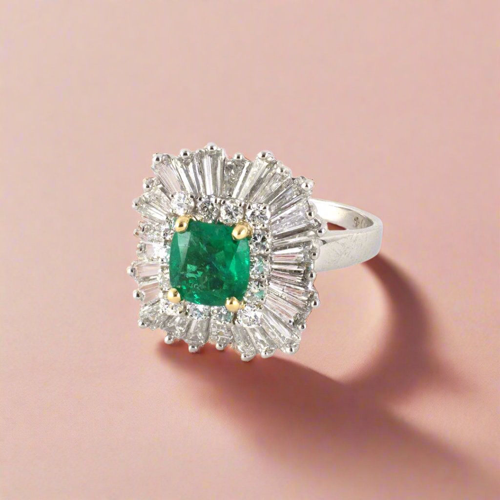 Exquisite Colombian Emerald & Diamond Ballerina Ring - 14K Gold Vintage Engagement Ring for Women - Perfect for Weddings, Anniversaries & Special Occasions