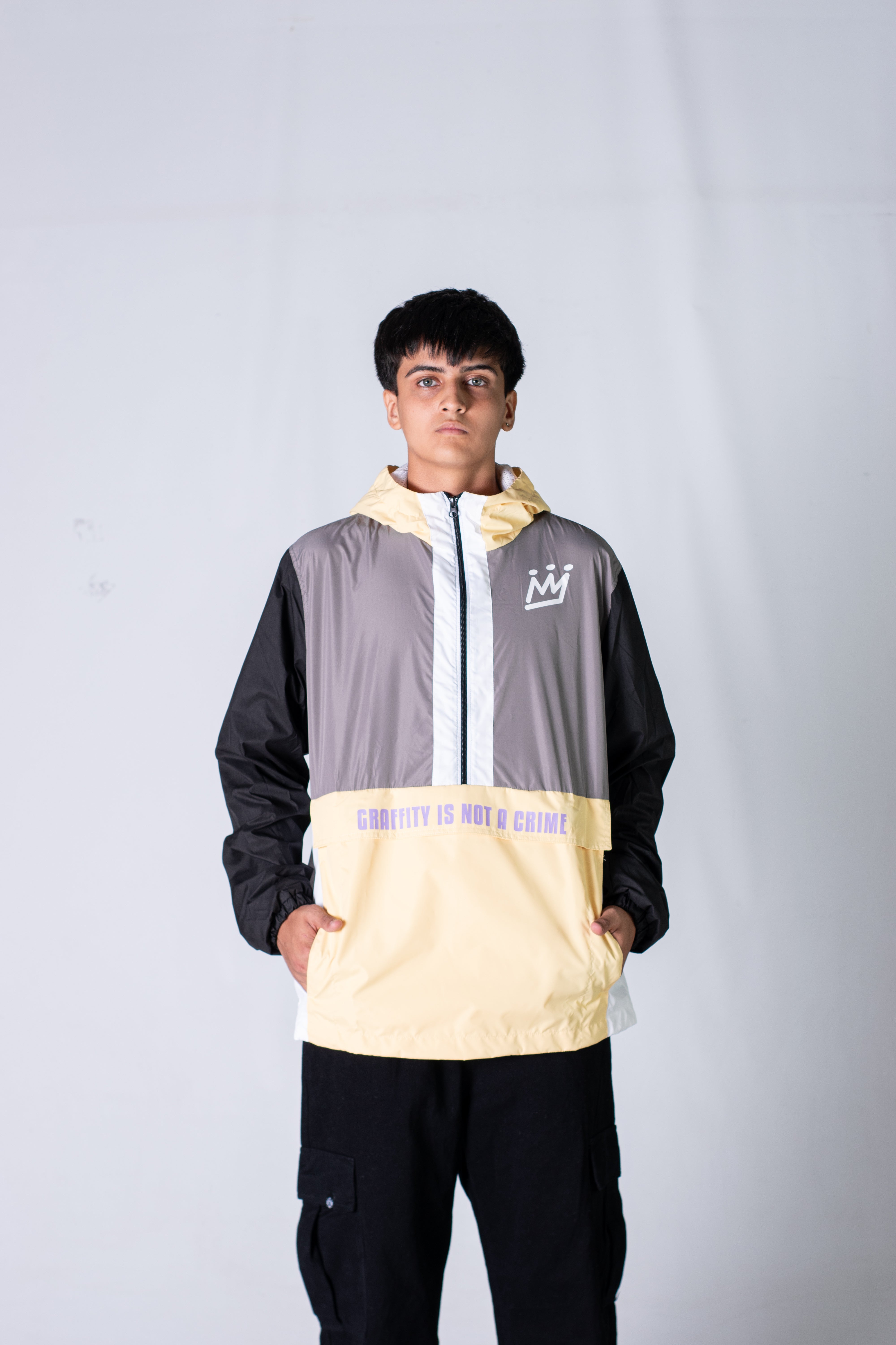 Anorak King Of Art Windbreaker Summer Gray - Stylish Lightweight Jacket for Outdoor Adventures & Casual Wear