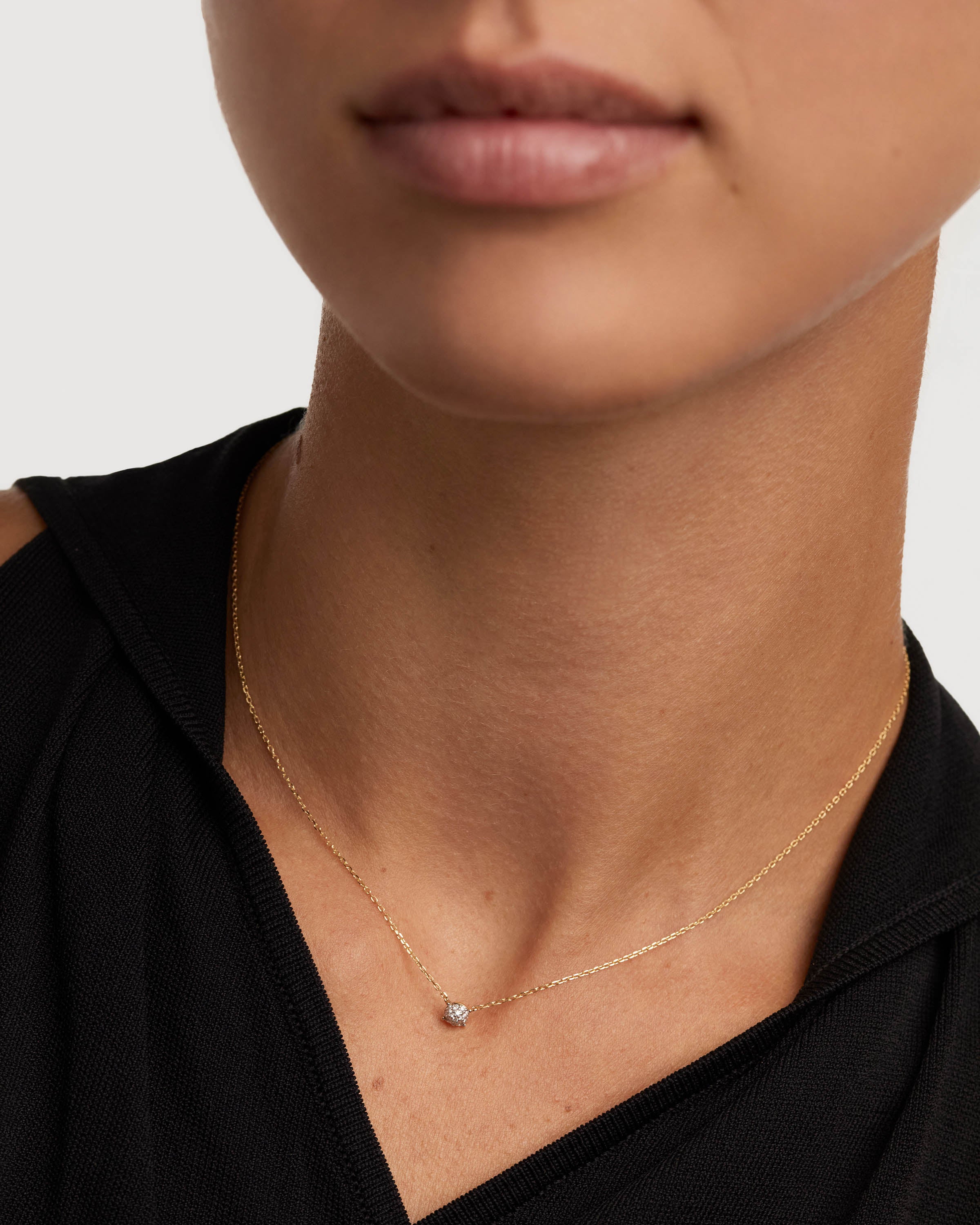 Elegant Solitaire Diamond and Gold Pendant Necklace for Women - Perfect for Weddings, Anniversaries & Special Occasions