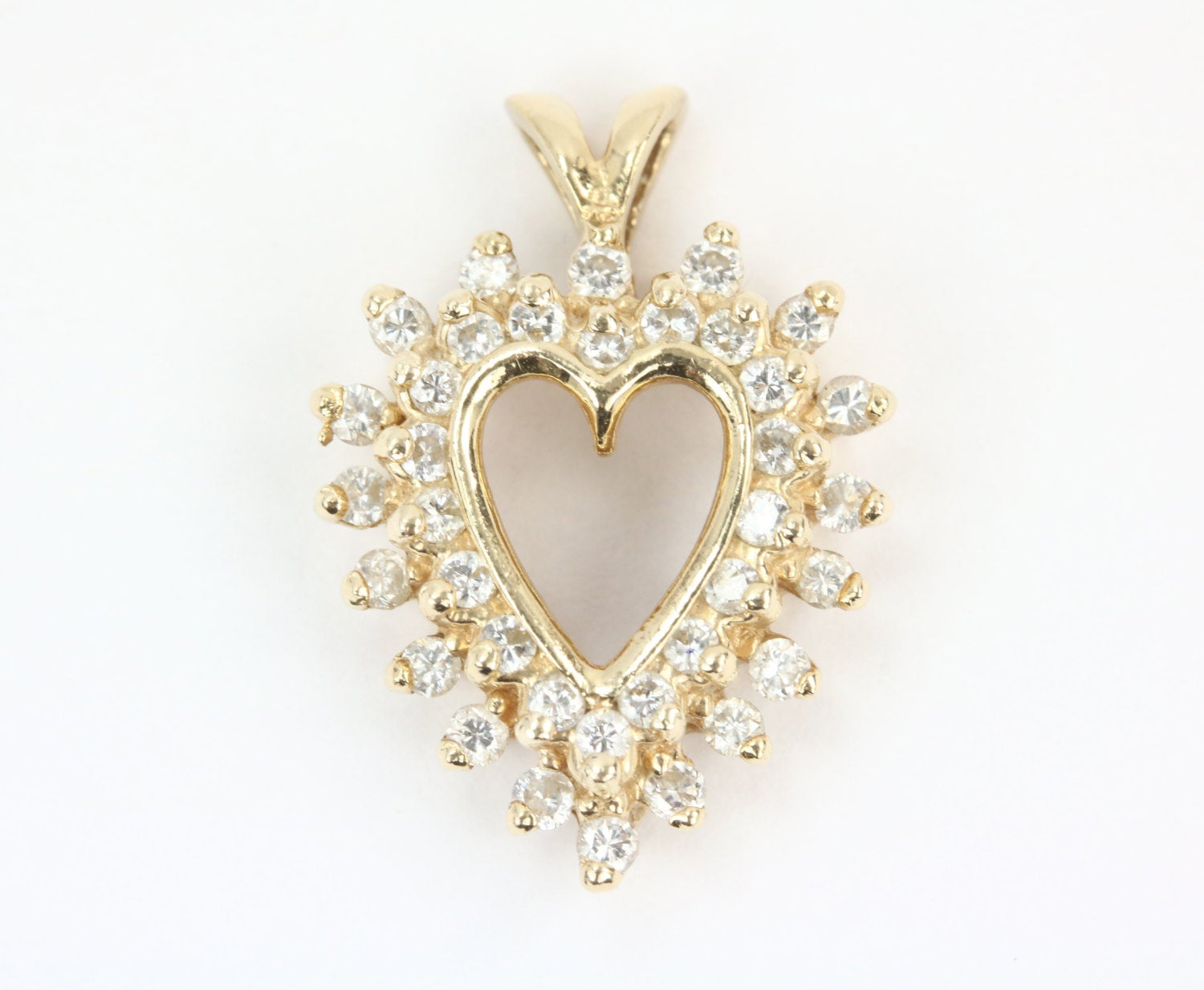14K Gold Diamond Cluster Heart Pendant Necklace for Women - Elegant Valentine's Day Gift & Anniversary Jewelry for Her