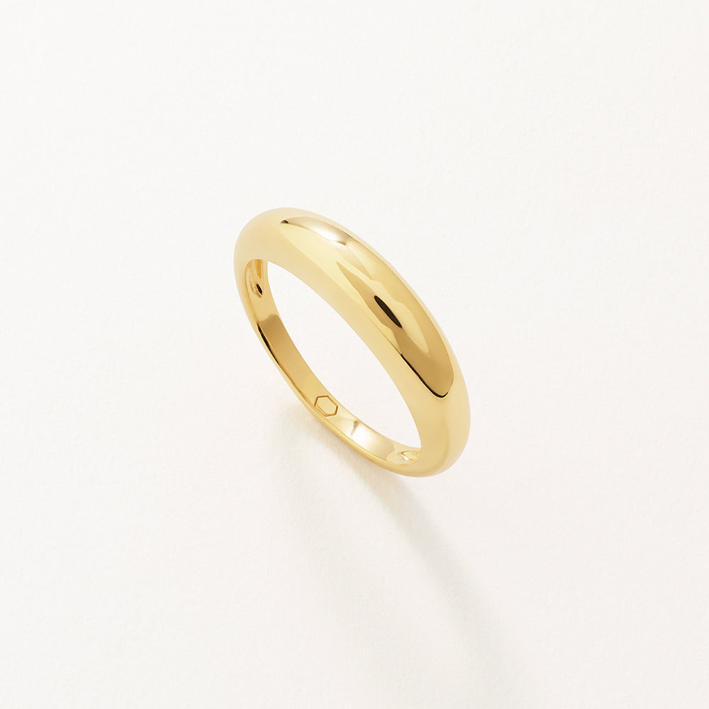 Elegant Slim Curve Dome Ring in 14K Gold - Perfect for Everyday Wear & Special Occasions