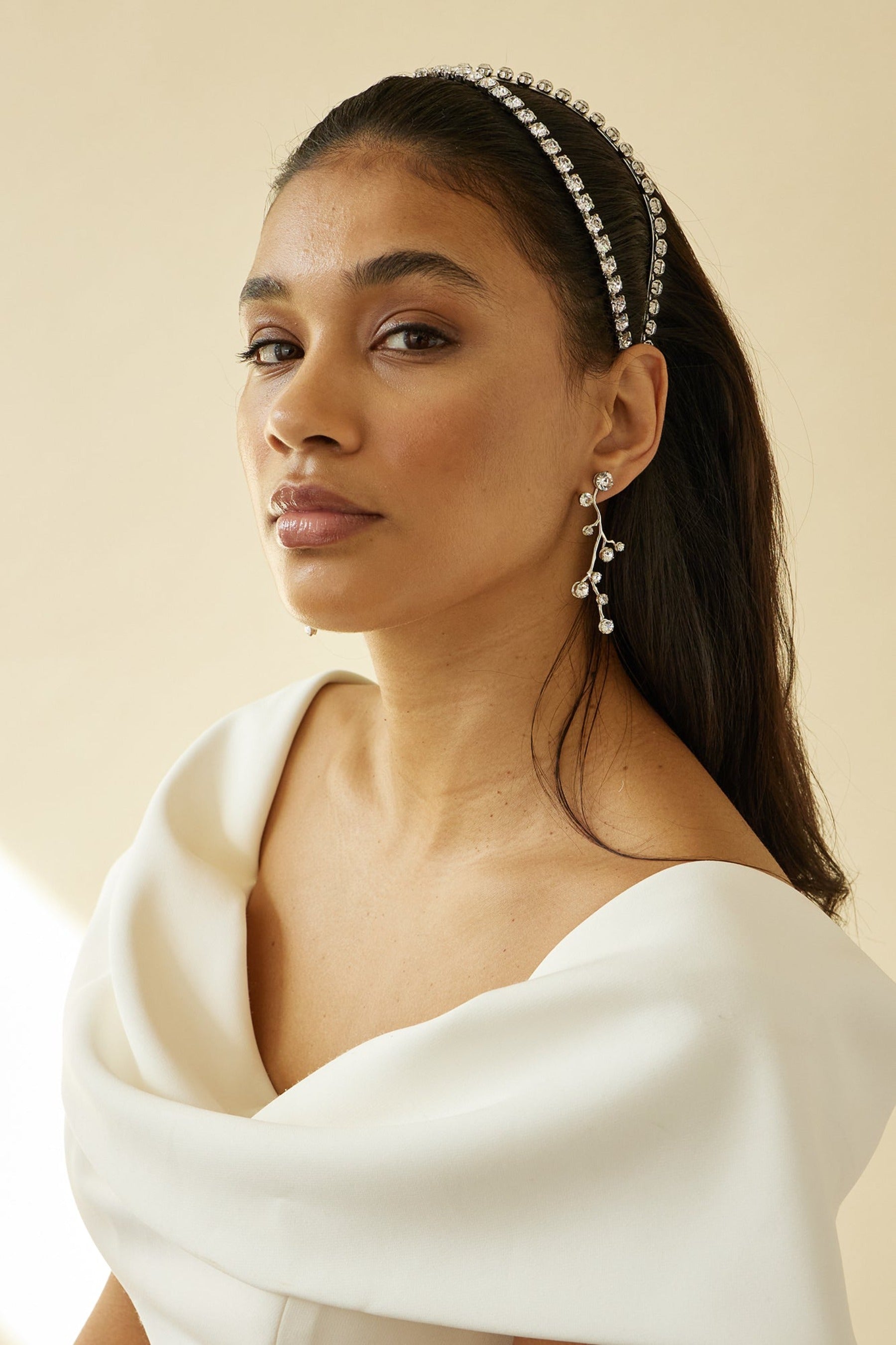 Exquisite Crystal Headband for Women - Elegant Rhinestone Hair Accessories for Parties, Weddings & Special Occasions