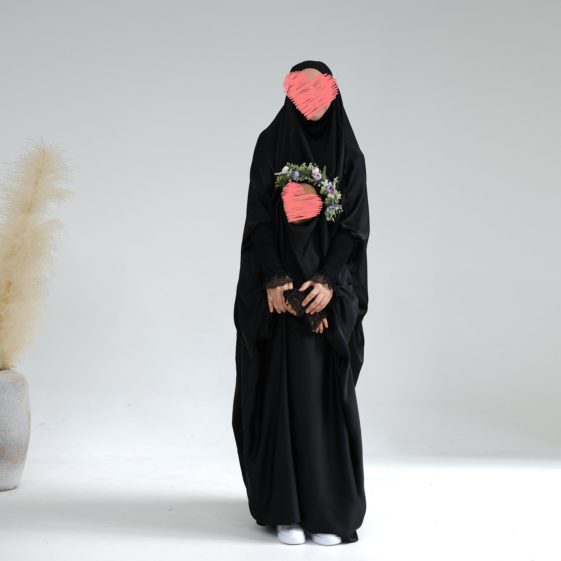 Marwa Kids Satin Jilbab - Islamic Prayer Hijab for Girls - Soft & Comfortable Black Headscarf - Perfect for School, Mosque & Special Occasions