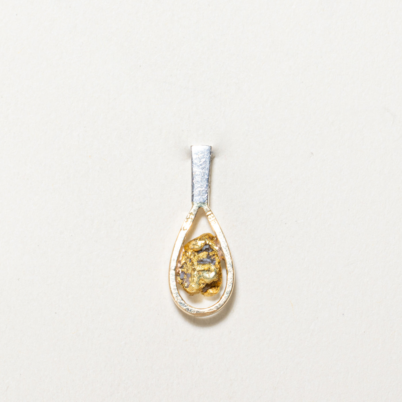 0.06ctw Diamond & Gold Nugget Pendant Necklace for Women - Elegant Jewelry Gift for Birthday, Anniversary & Valentine's Day