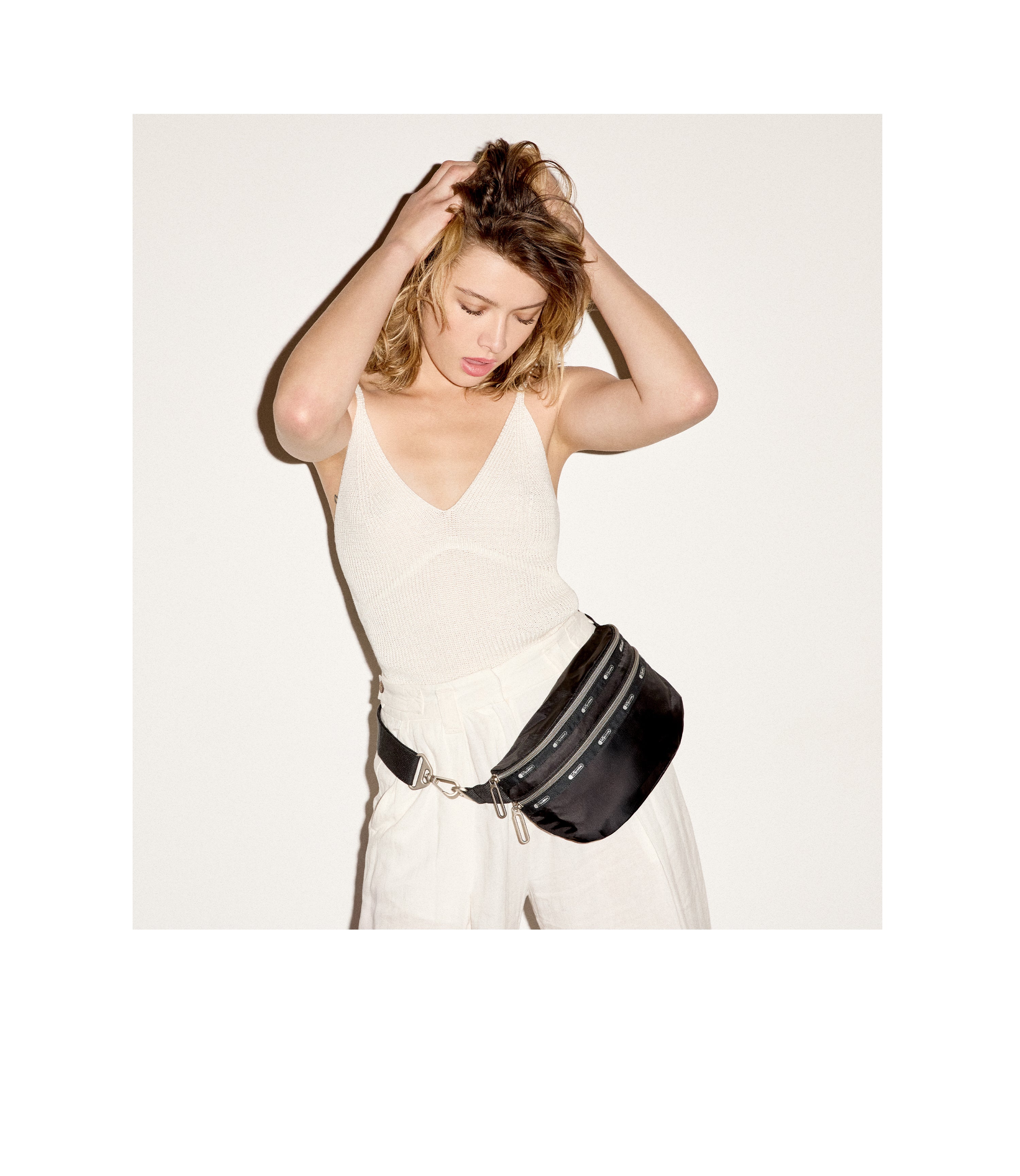 Essential Belt Bag - Stylish & Functional Waist Pack for Men & Women - Perfect for Travel, Hiking, Running & Everyday Use