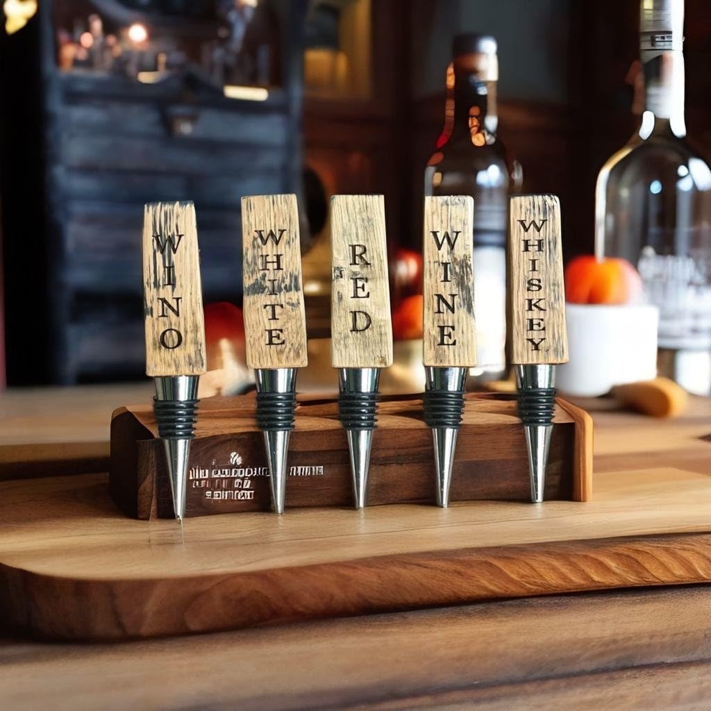 Personalized Bourbon & Wine Bottle Stoppers - Unique Custom Barware Gifts for Whiskey & Wine Lovers - Perfect for Home Bars, Weddings & Anniversary Presents