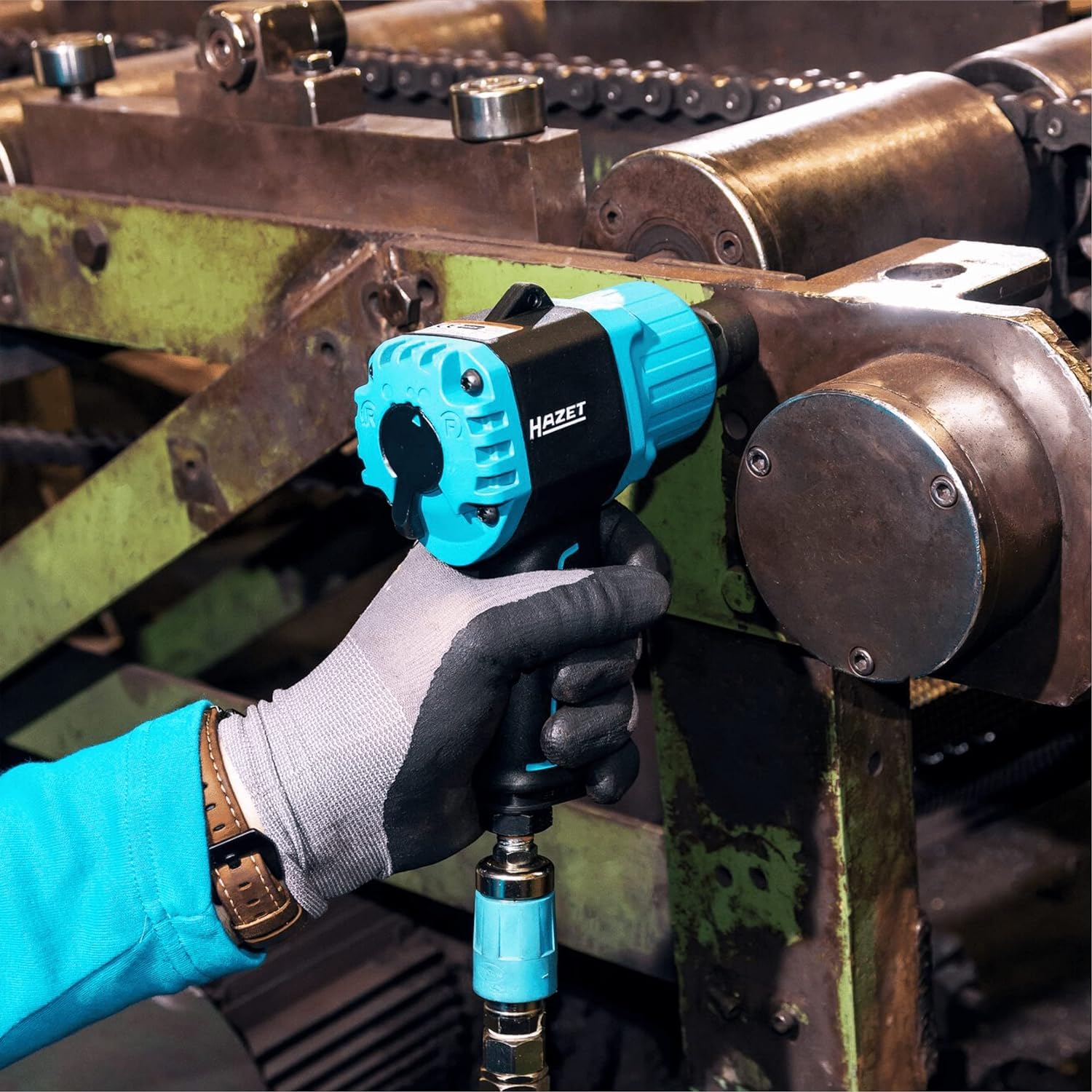 HAZET 9012TT High-Performance 1/2 Inch Impact Wrench - 1622 ft-lbs Max Torque, 2200 Nm, Compact & Lightweight Twin-Turbo Design for Automotive Repair, Tire Changes & Heavy-Duty Mechanical Work