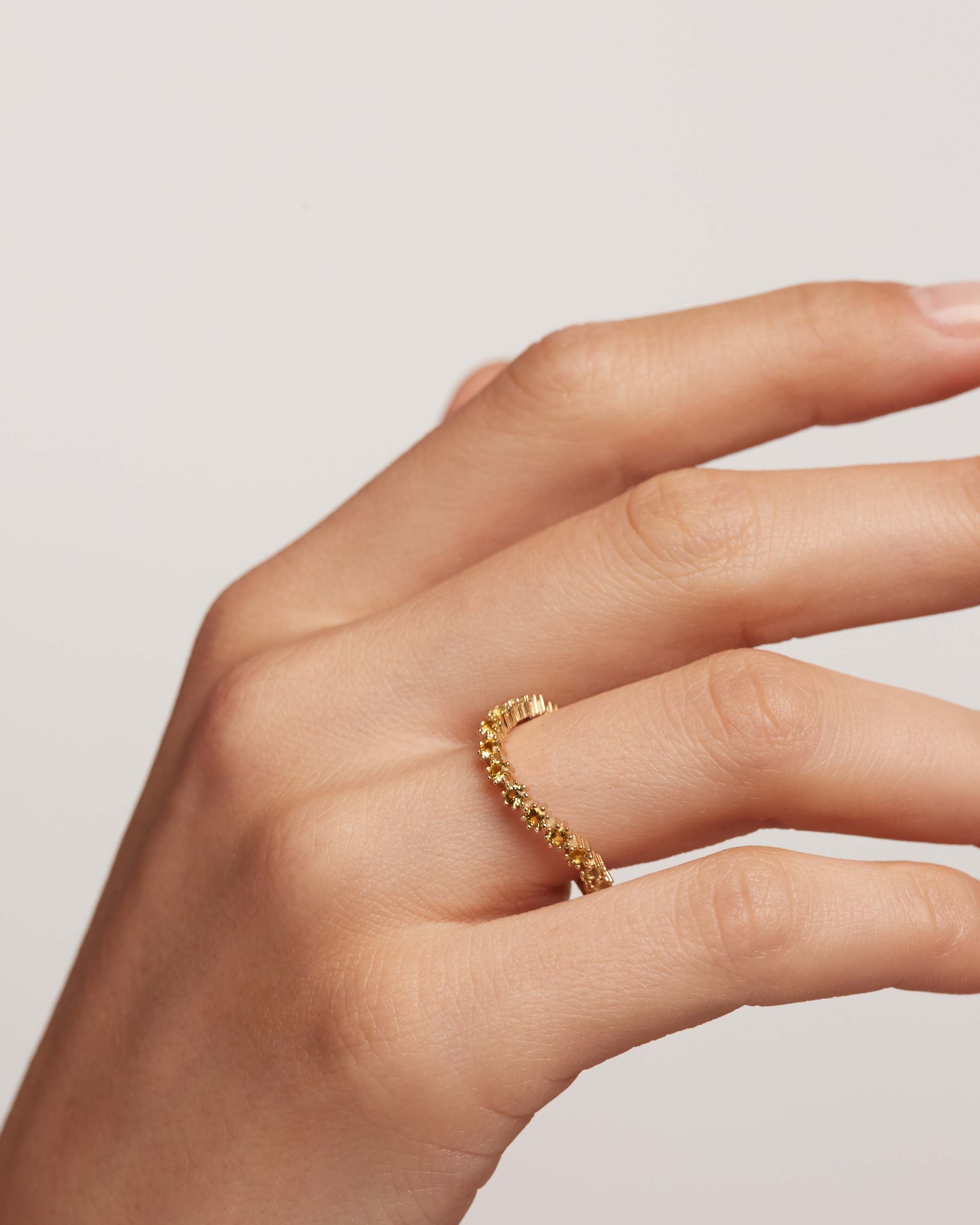 Elegant 14K Gold Green Tide Ring for Women - Perfect for Weddings, Parties & Everyday Wear