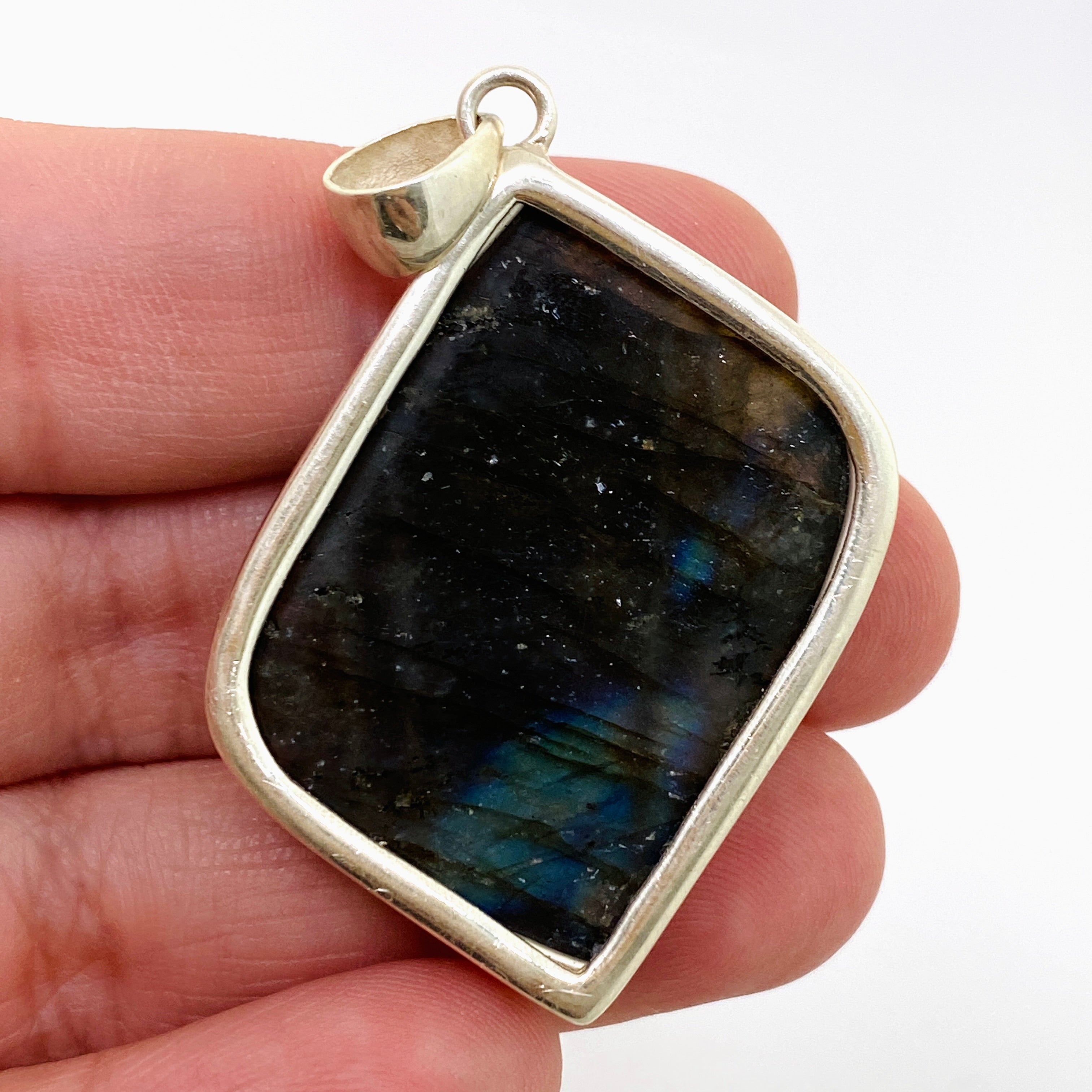Natural Labradorite Freeform Cabochon Pendant Necklace KPGJ4871 - Healing Crystal Jewelry for Meditation & Energy Work