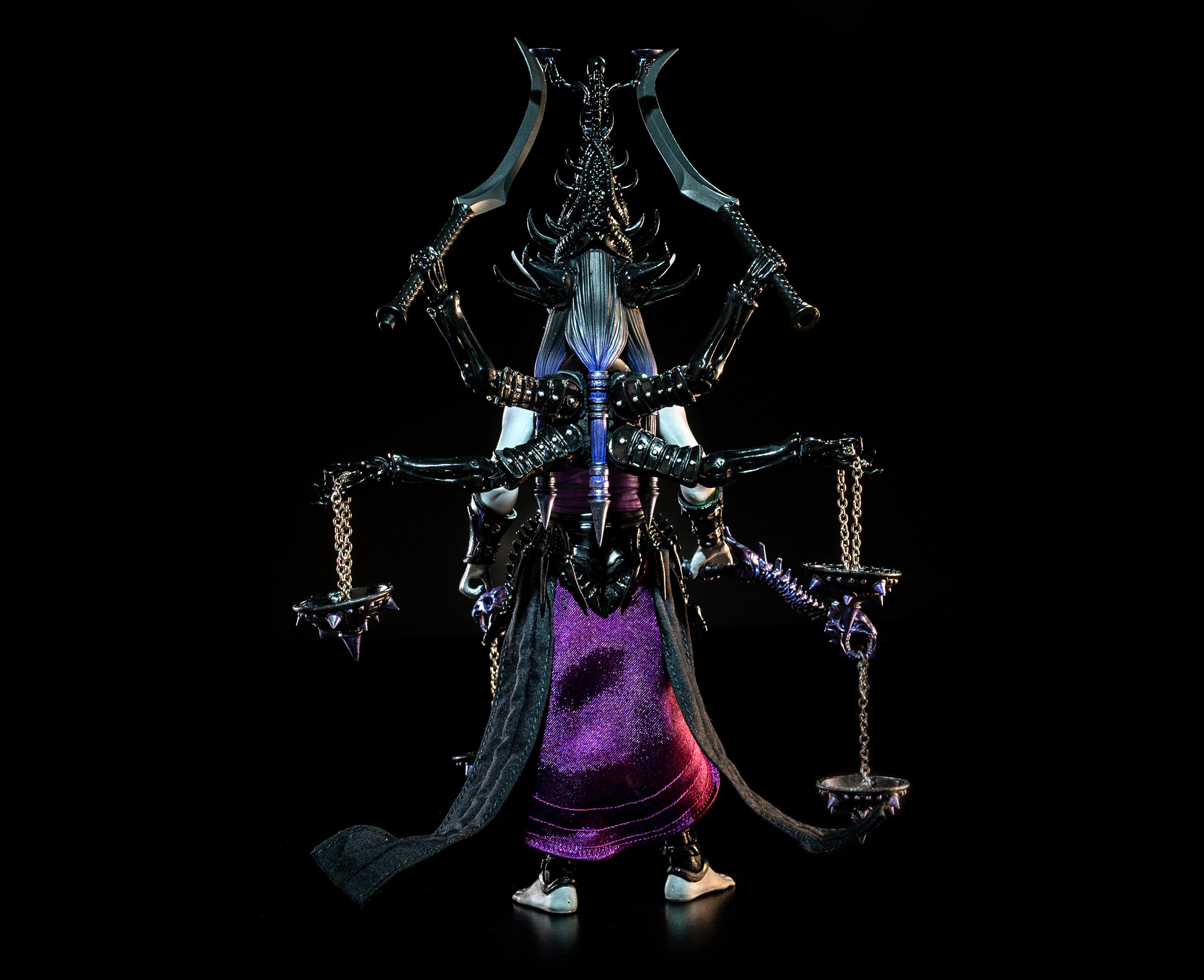 Mythic Legions Illythia Deluxe Action Figure - Highly Detailed Collectible Toy for Adults, Fantasy Role-Playing & Display - Perfect for Collectors, RPG Games & Shelf Decor
