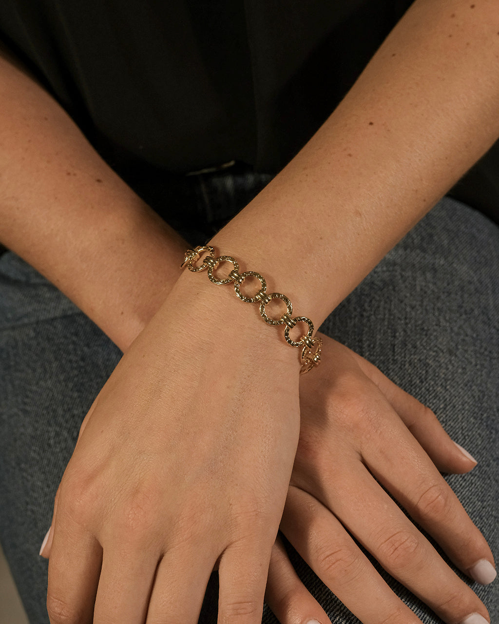 Stylish Molten Chain Bracelet for Women - Trendy Layering Jewelry for Casual & Evening Wear | Perfect Gift for Her