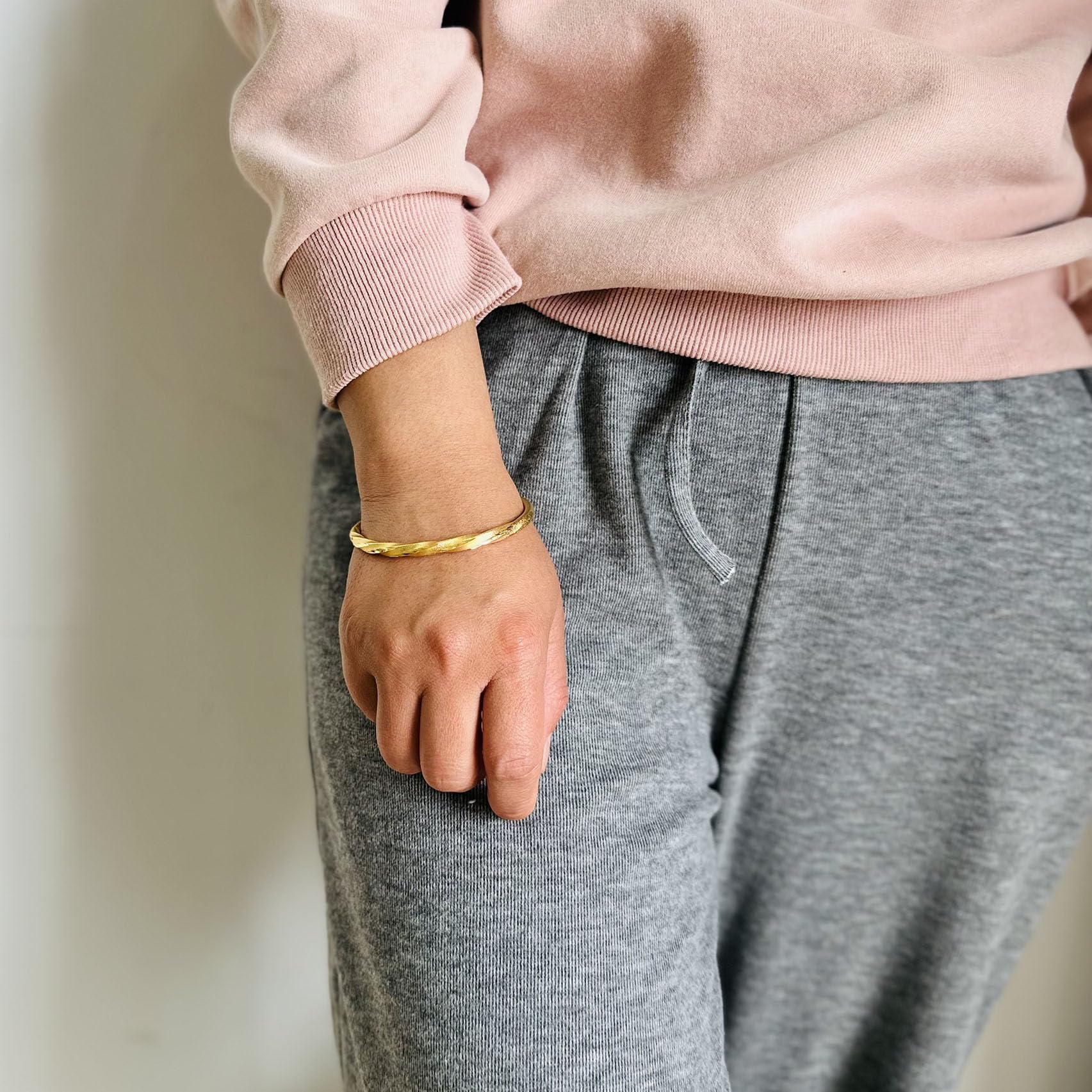18K Gold Plated Adjustable Open Cuff Bracelet for Women - Elegant Fashion Arm Jewelry for Parties, Weddings & Everyday Wear