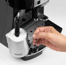 De'Longhi ECAM22.110.B Magnifica S Super Automatic Espresso Coffee Machine with Milk Frother - Black | Perfect for Home, Office & Entertaining Guests