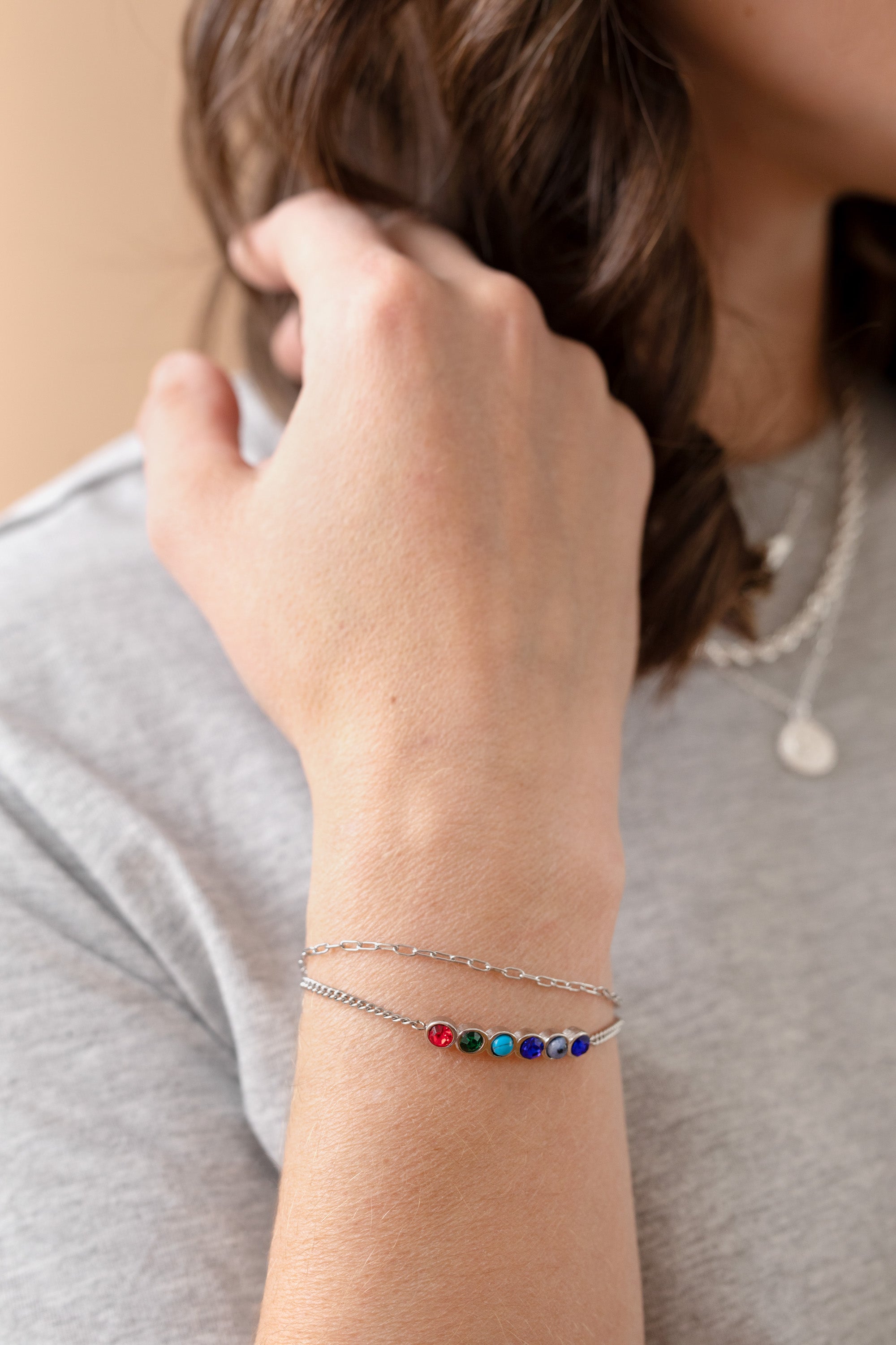 Sister Acrostic Bolo Bracelet - Hidden Message Jewelry Gift for Sisters - Perfect for Birthdays, Anniversaries & Sister Appreciation Gifts