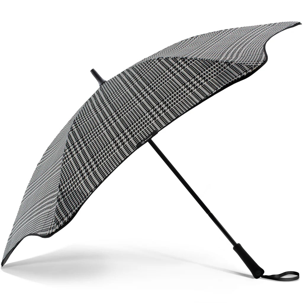 Blunt Classic Umbrella - Windproof & Durable Compact Travel Umbrella for Men & Women - Perfect for Rainy Days, Commuting & Outdoor Adventures