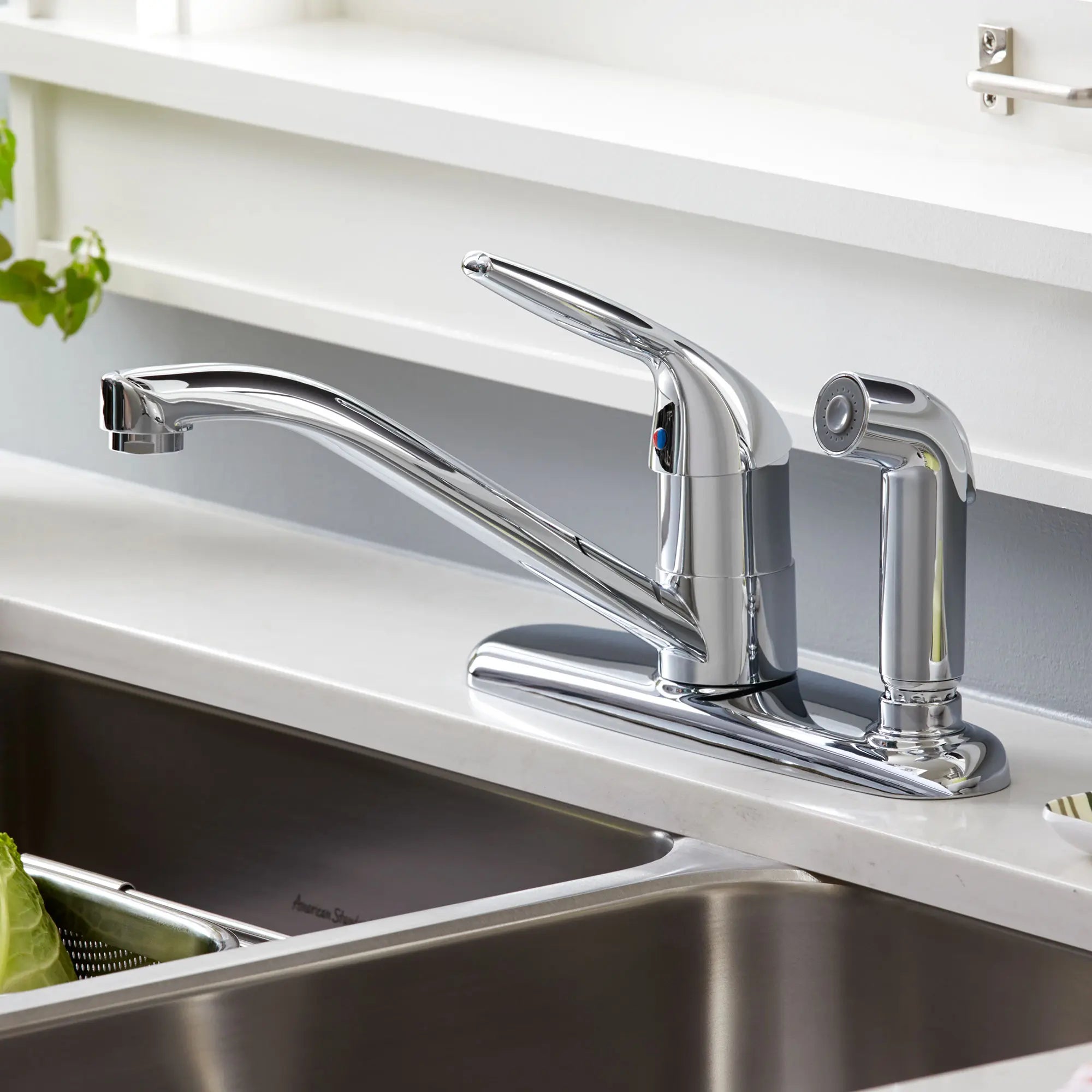 Colony® Choice Single Handle Kitchen Faucet - 2.2 GPM/8.3 LPM High Flow Rate with Side Sprayer - Perfect for Modern Kitchens, Dishwashing & Food Prep