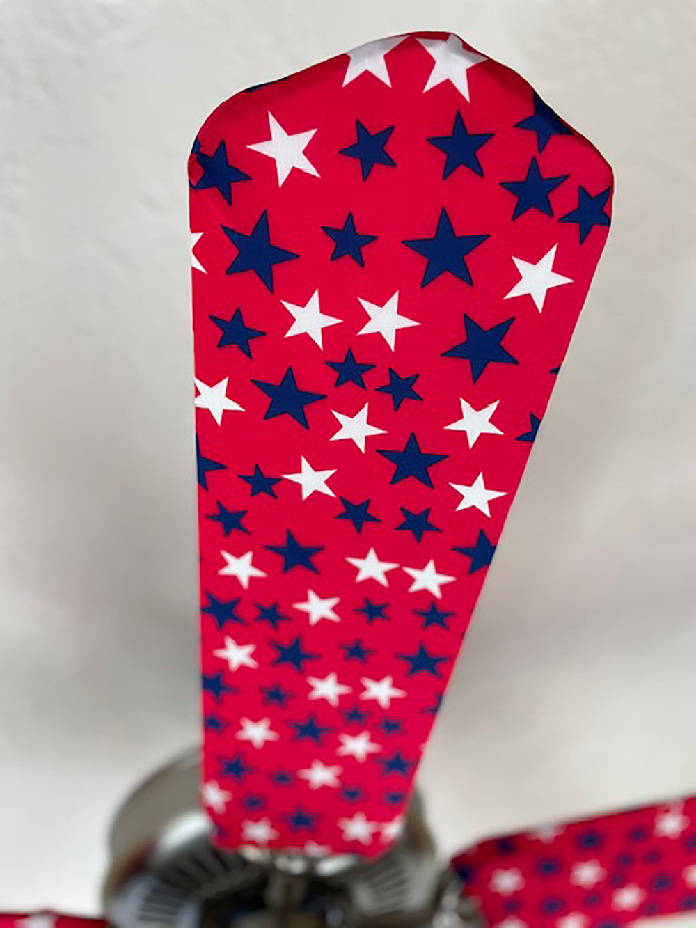 Red Stars - Premium Decorative Star Ornaments for Christmas Tree, Home, Party & Wedding Decorations | Perfect for Holiday, Festive & Seasonal Celebrations