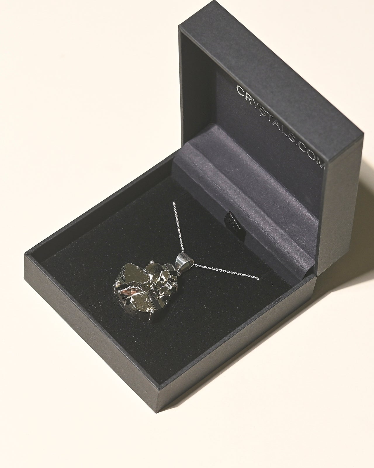 Pyrite Necklace for Women - Natural Healing Crystal Jewelry for Energy & Protection - Perfect for Meditation, Yoga & Spiritual Gifts
