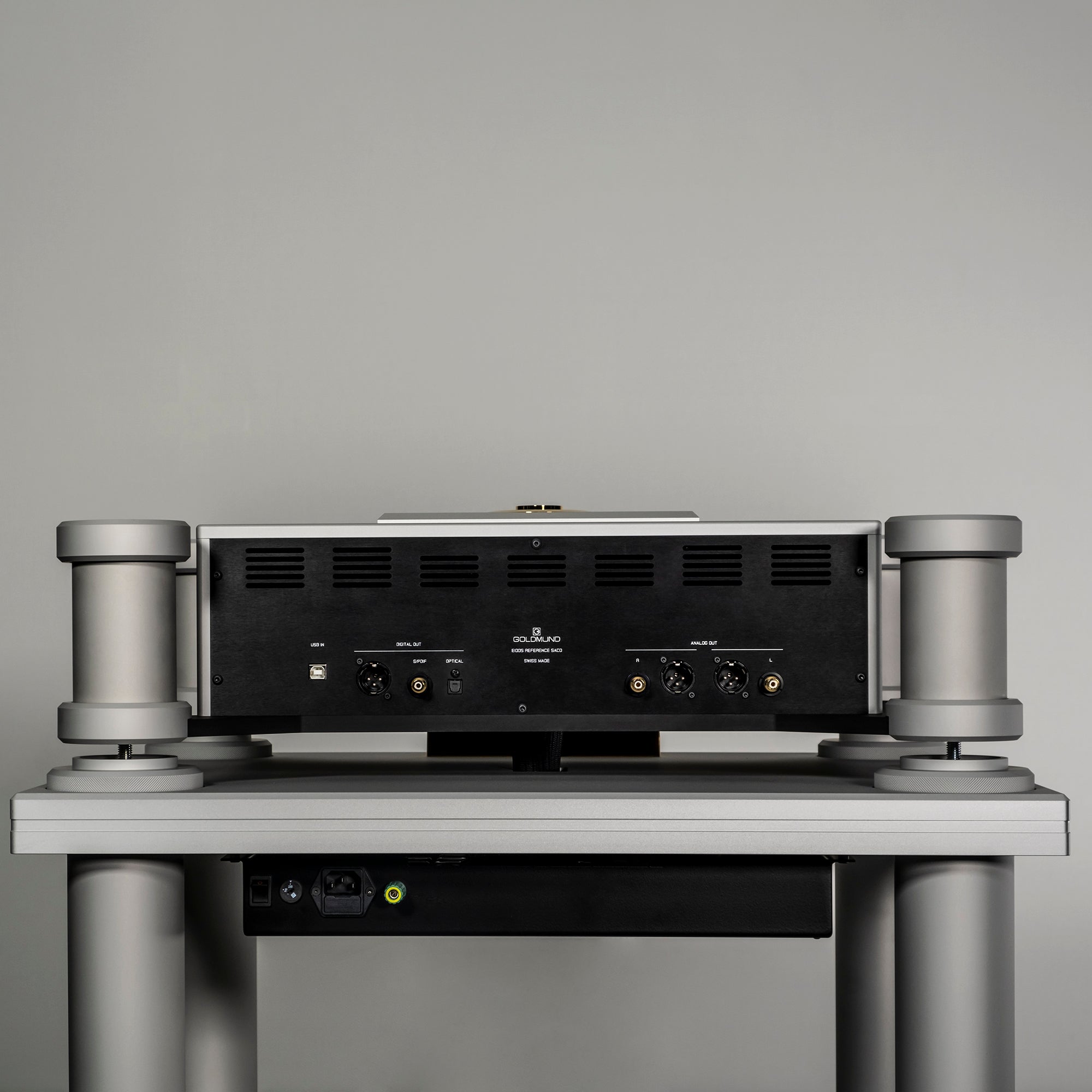 Goldmund EIDOS Reference SACD Player - High-End Audiophile SACD/CD Player with Premium Sound Quality for Home Theater & Music Listening