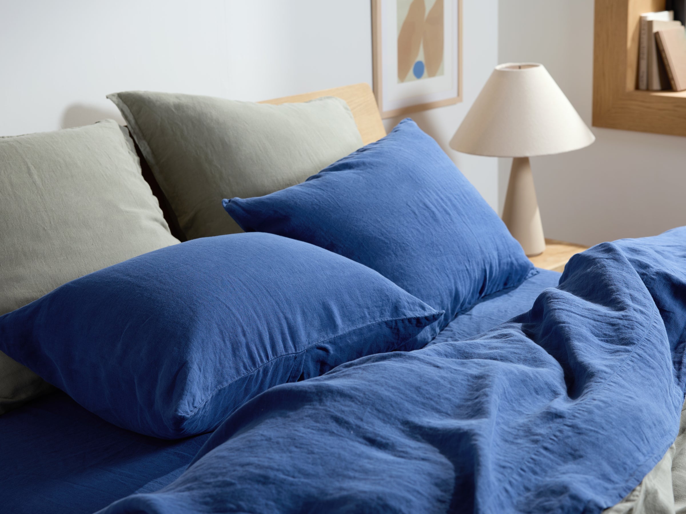 Premium Linen Pillowcase Set - 100% Natural Breathable Fabric, Cobalt Blue - Perfect for Bedroom, Home Decor & Gift Giving