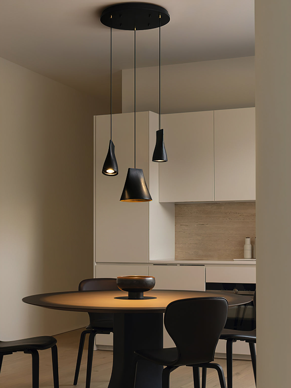 Bellwood Pendant Lamp - Modern Hanging Light Fixture for Kitchen, Dining Room & Living Room | Dimmable LED Chandelier with Adjustable Height | Perfect for Home Decor & Interior Design
