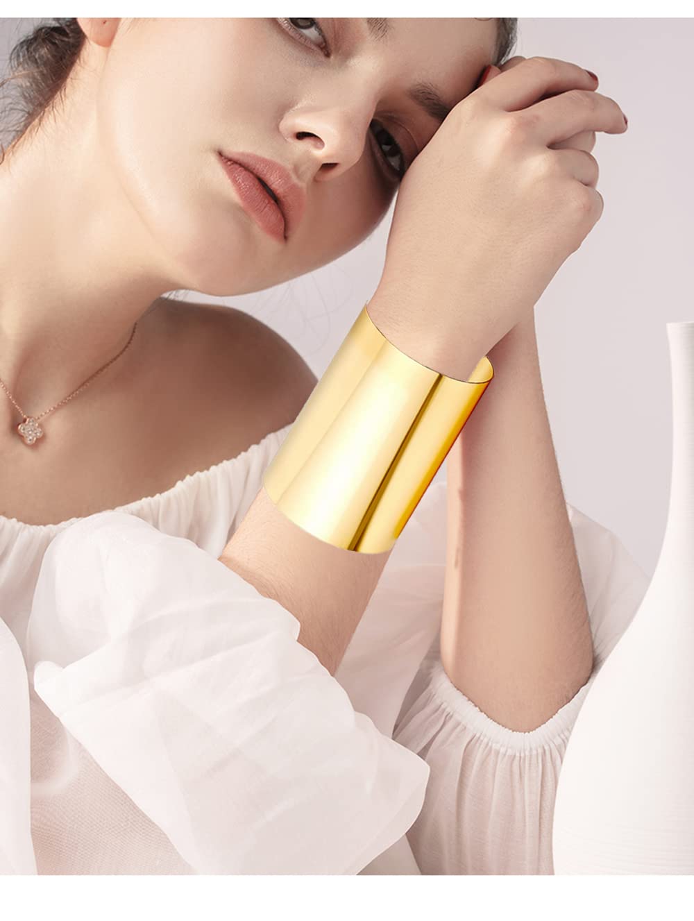 CASDAN Gold Open Cuff Bangle Bracelet for Women - Adjustable Wire Wrap Wrist Cuff Jewelry, Perfect for Parties, Weddings & Everyday Fashion Accessories