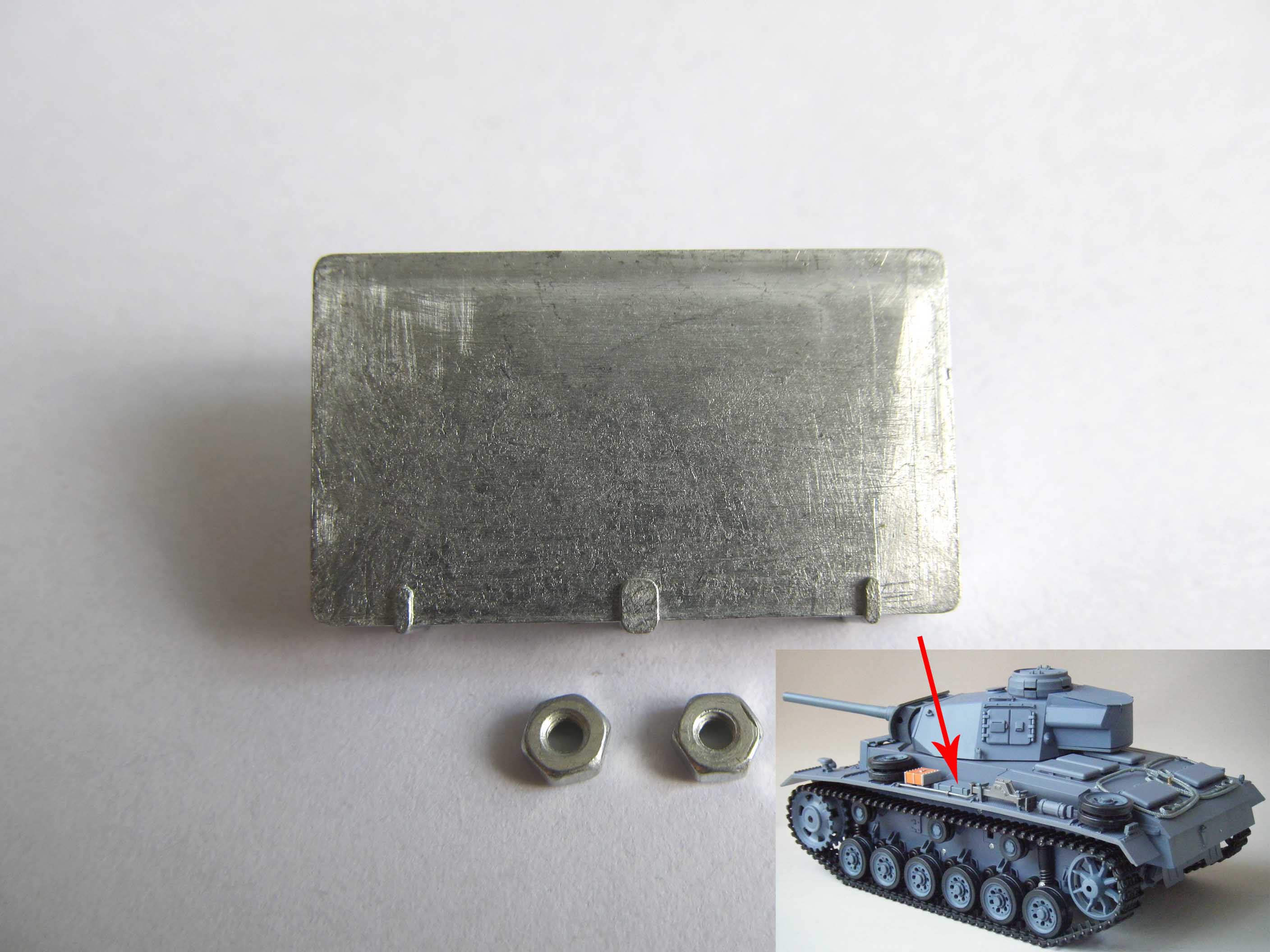 1/16 Mato RTR German Panzer III Metal Tank Spare Parts Set - Fire Extinguisher, Upper Hull, Box Bar, Rear Stand & Front Plate for RC Military Model Collectors & Battle Scenes
