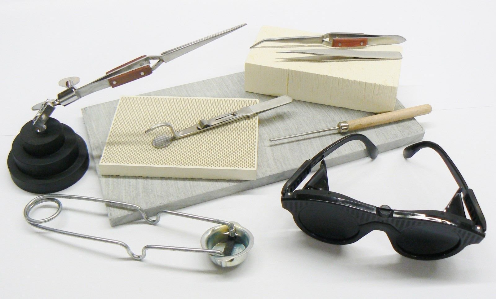 Professional Jewelry Soldering Kit with Magnesia Block, Honeycomb Ceramic Board, 3rd Hand Tools, Safety Glasses & Fiber Tweezers - Perfect for DIY Jewelry Making, Repairs & Metal Crafting Projects