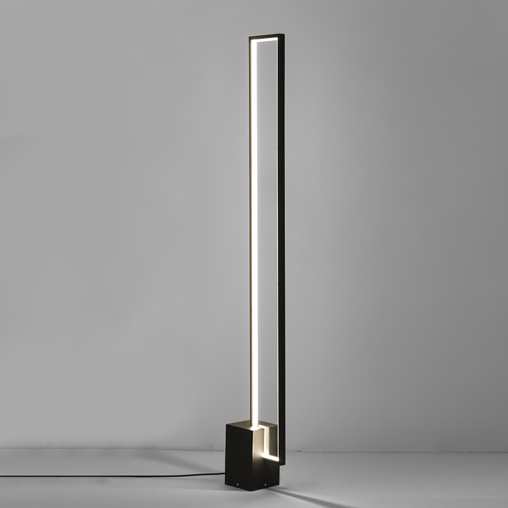Modern Edge Floor Lamp - Adjustable LED Standing Light for Living Room, Bedroom & Office - Dimmable Brightness, Energy Efficient Lighting for Reading, Relaxing & Working