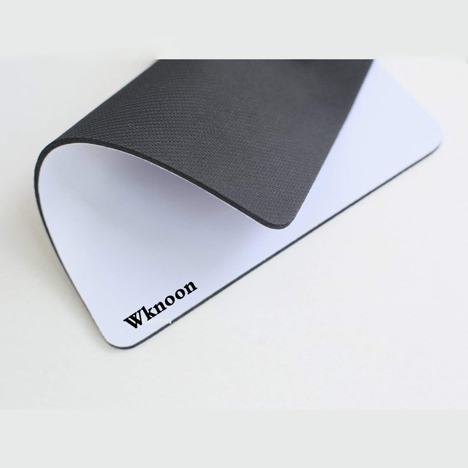 Football Field Design Mouse Pad - Non-Slip Gaming & Office Desk Mousepad with Soccer Field Pattern - Perfect for PC, Laptop, Work & Gaming Setup