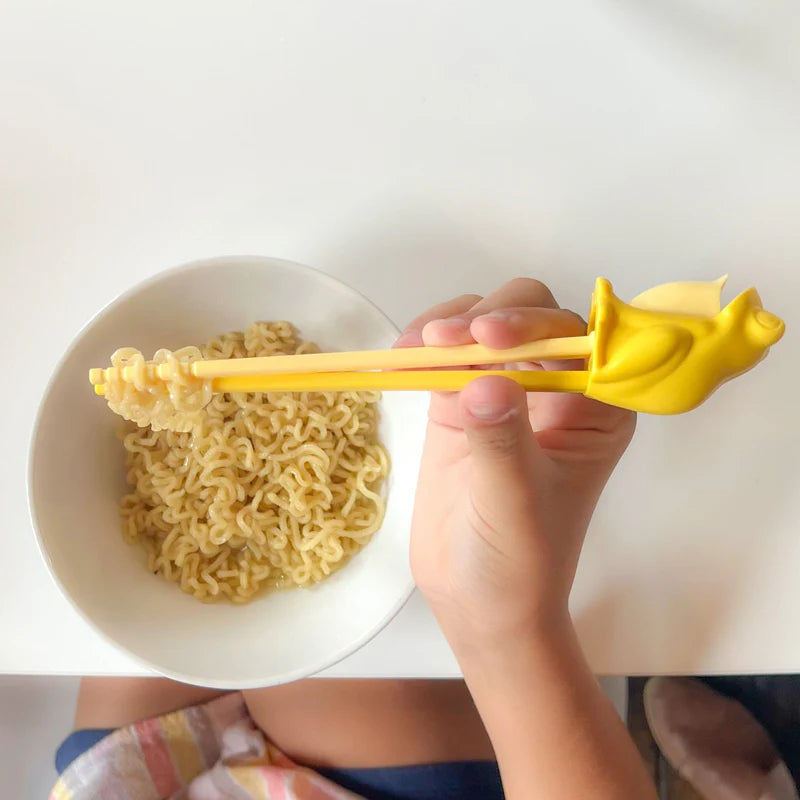 Fred Munchtime Frog Chomping Chopsticks - Fun Novelty Sushi Chopsticks for Adults & Kids - Perfect for Asian Cuisine, Sushi Parties & Unique Gifts