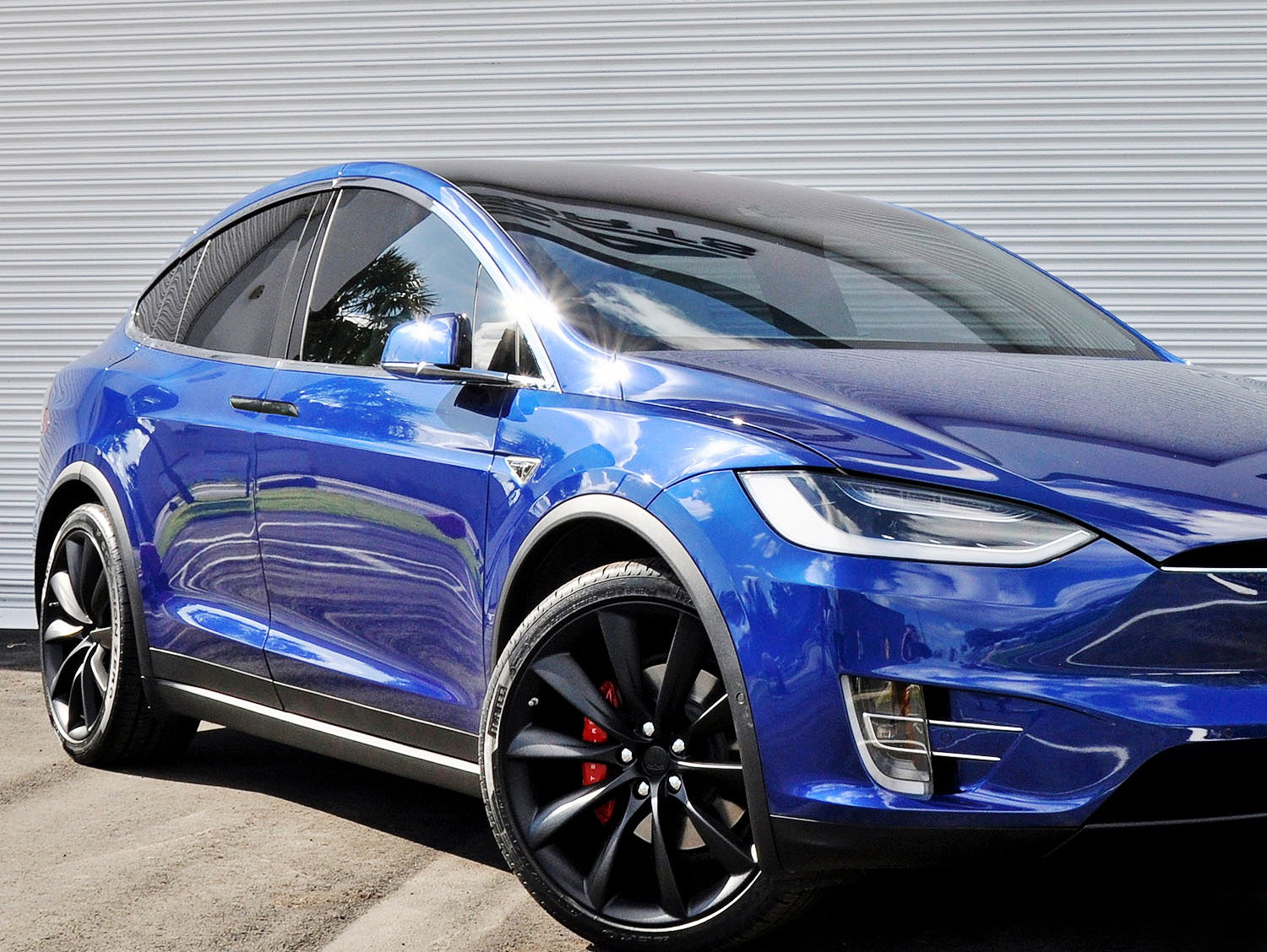 4-Piece Carbon Fiber Side Door Push Handle Cover Trims for 2015+ Tesla Model X - Premium Interior Accessories for Enhanced Style & Protection (Perfect for Car Enthusiasts & Daily Commuters)