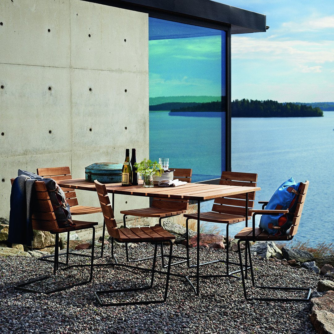 Premium Lindblom Grinda Outdoor Dining Table - Durable Weather-Resistant Patio Furniture for Garden, Deck, and Backyard Entertaining