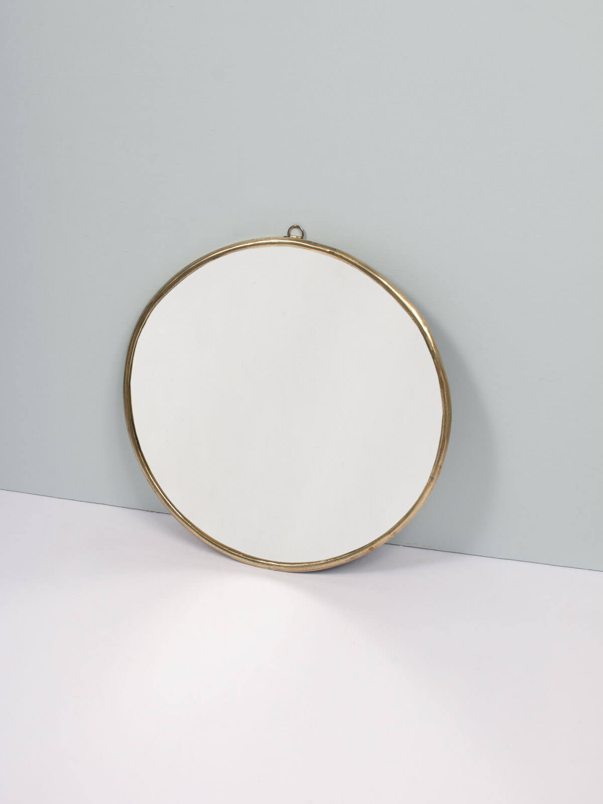 Handcrafted Moroccan Brass Round Mirror - Vintage Boho Decor for Living Room, Bedroom & Entryway