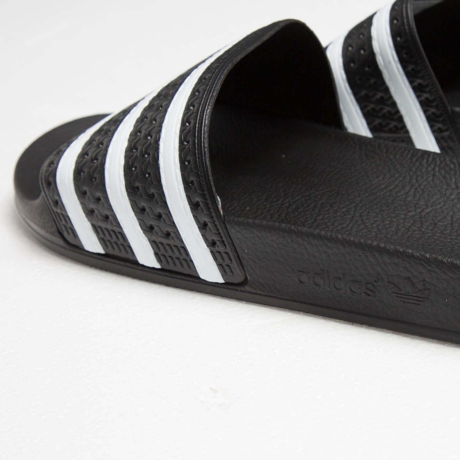 Adidas Originals Adilette Slide Sandals - Black & White Comfort Slides for Men & Women - Perfect for Pool, Beach, Gym & Lounge Wear