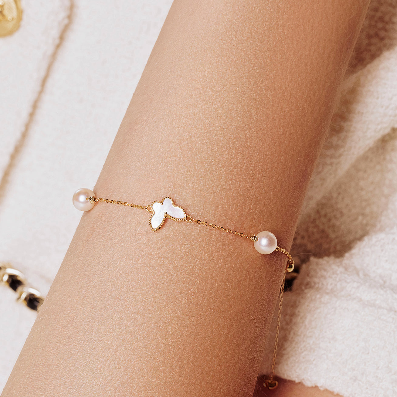 18K Solid Gold Akoya Pearl Bracelet for Women - Elegant Pearl Jewelry Gift for Anniversary, Birthday & Special Occasions - KB00038