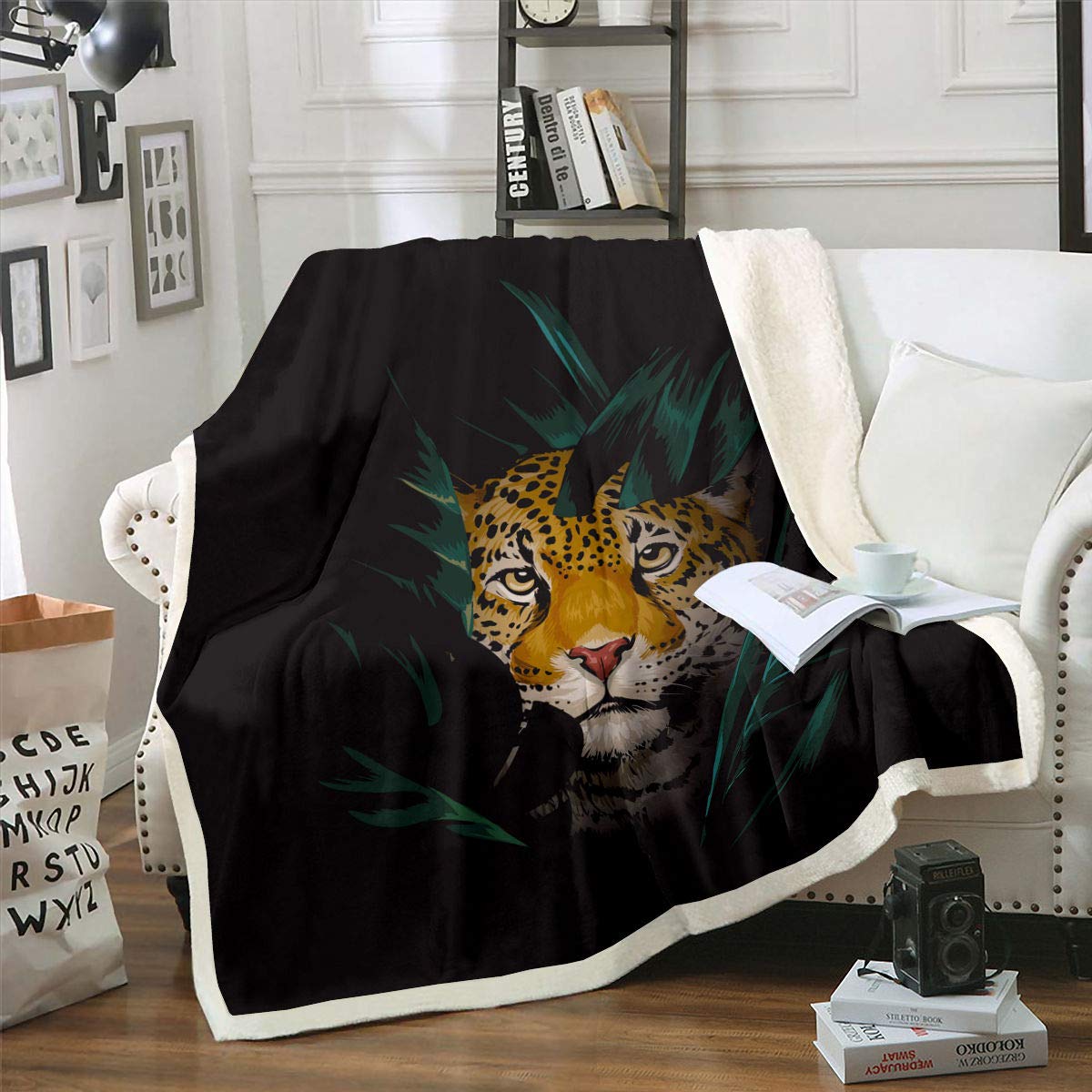 Castle Fairy Leopard Print Sherpa Fleece Blanket - Cheetah Green Palm Leaf Throw - Soft Fuzzy Wild Animal Blanket for Bed & Couch - Queen Size 90x90 Inches - Cozy Winter Warmth for Home Decor & Gift