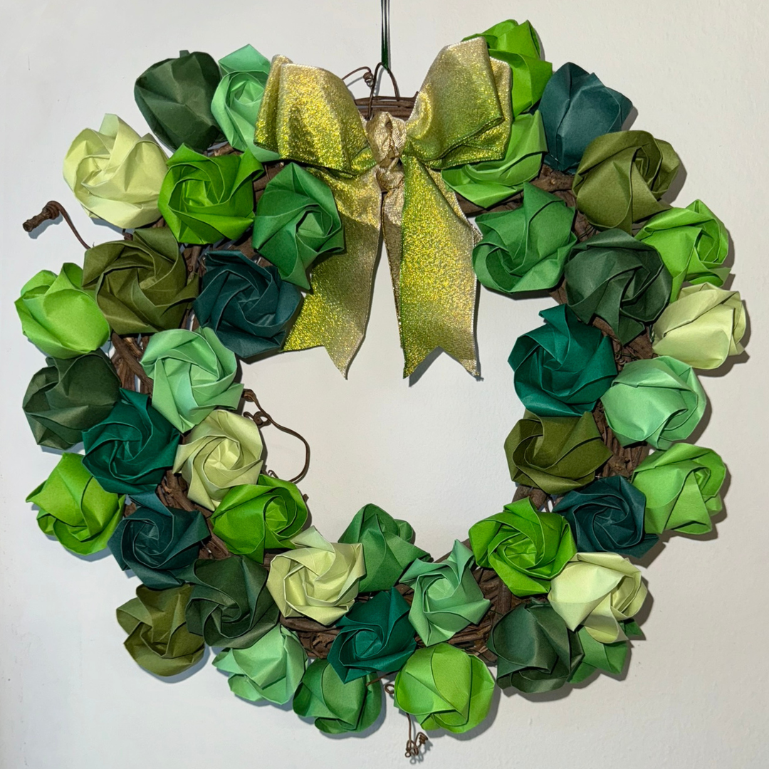 Handmade Origami Rose Wreath - Elegant Green Paper Flower Wall Decor for Home, Wedding, Party & Gift Giving