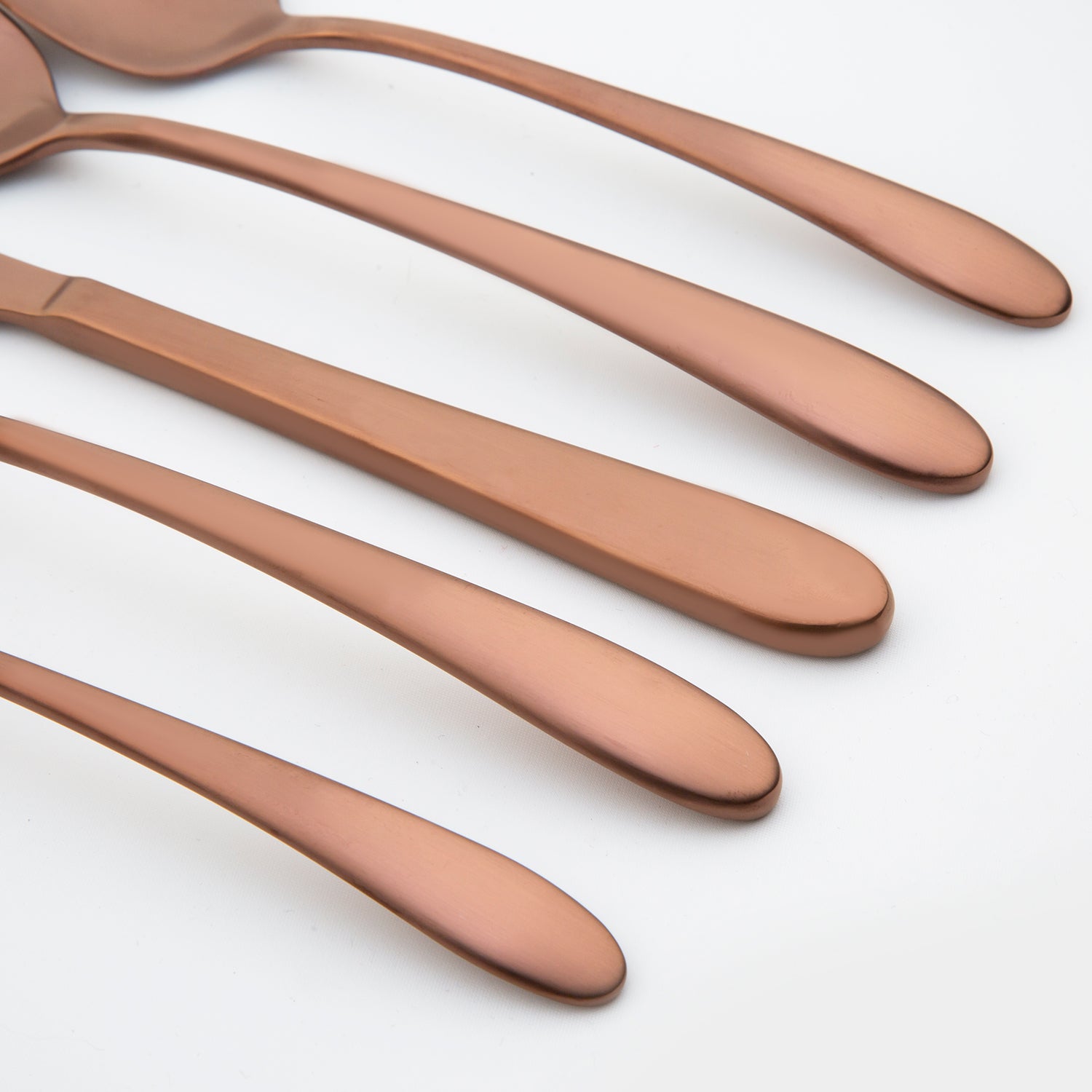 Premium 20-Piece Copper Satin Flatware Set - Elegant Stainless Steel Cutlery Set for Dining, Wedding Gifts & Home Entertaining - Perfect for Restaurants, Dinner Parties & Special Occasions