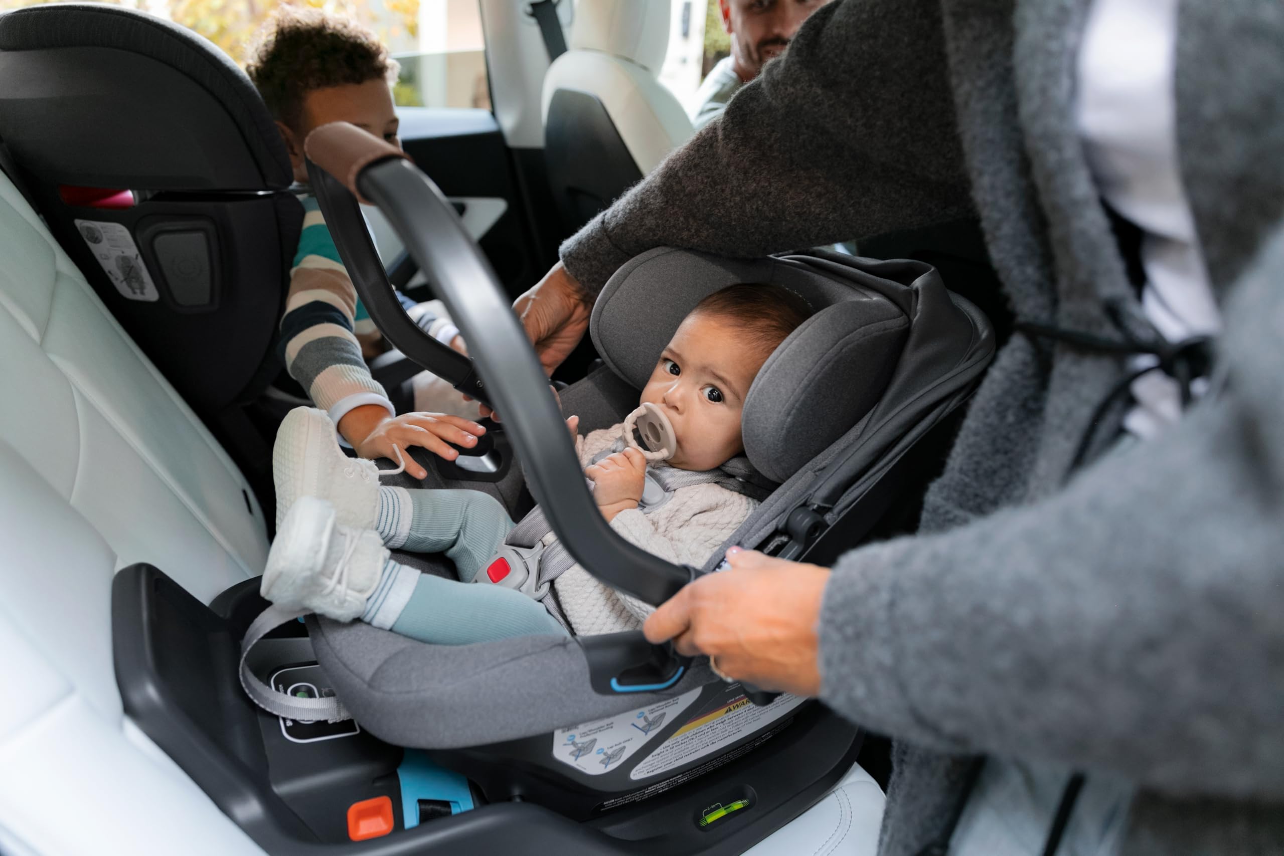 UPPAbaby Extra Aria Car Seat Base - Compatible with Aria Infant Car Seats - SmartSecure Installation with Load Leg - Safe & Easy Travel for Newborns - Perfect for Family Road Trips & Daily Commutes