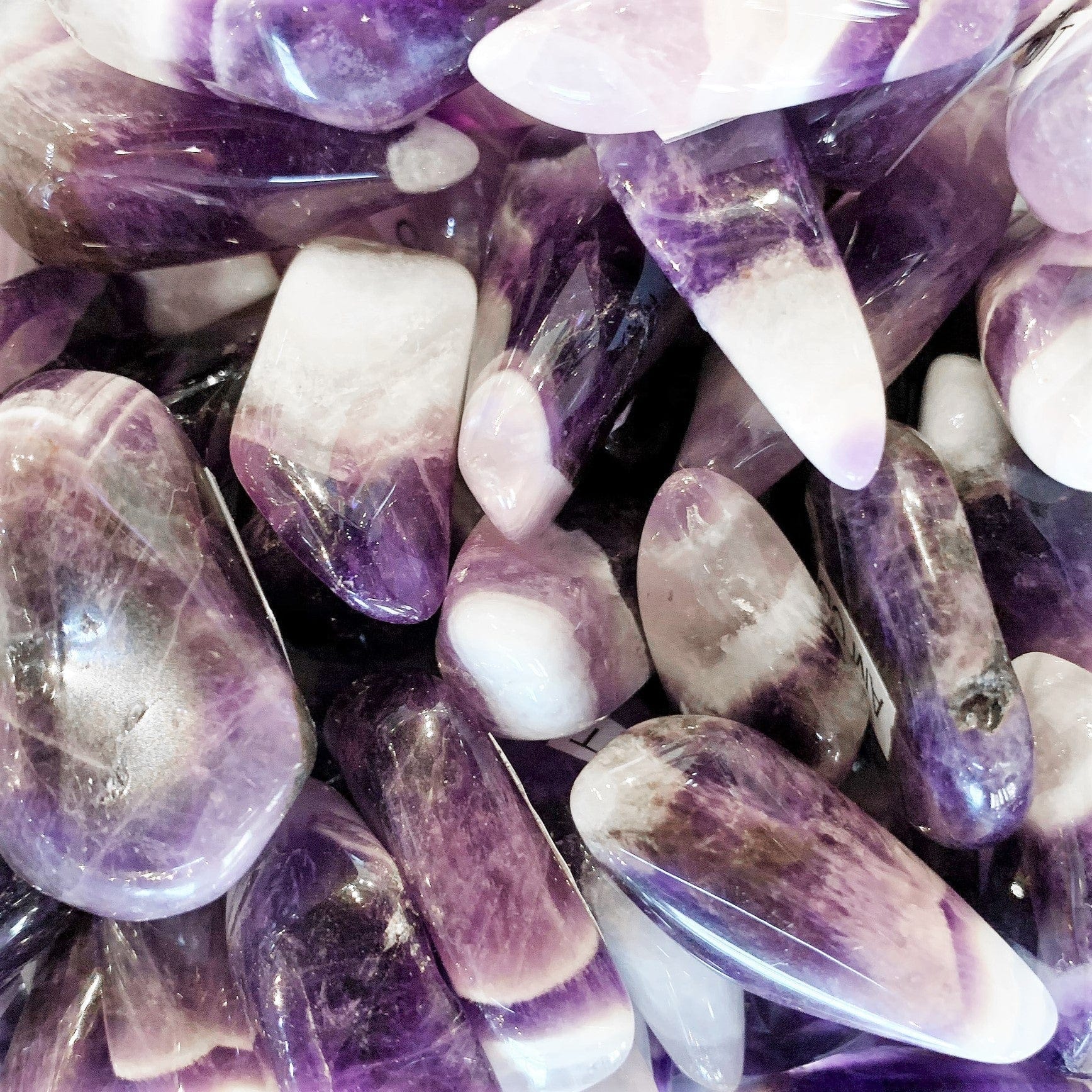 Chevron Amethyst Tumbled Pocket Stone - Natural Healing Crystal for Meditation, Stress Relief & Positive Energy - Perfect for Home Decor, Yoga, Reiki & Spiritual Practices