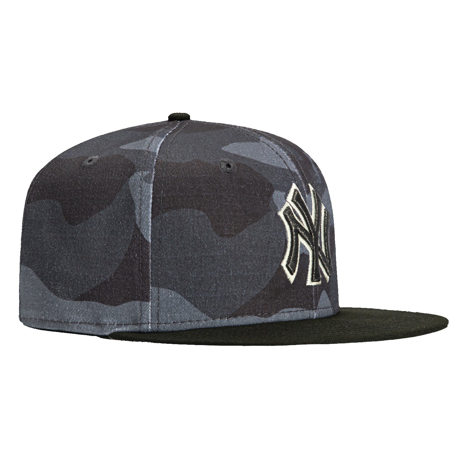 New Era 59Fifty Camo New York Yankees Glow in the Dark Baseball Cap - Adjustable Black Camouflage Hat for Men & Women - Perfect for Night Games, Concerts & Outdoor Activities