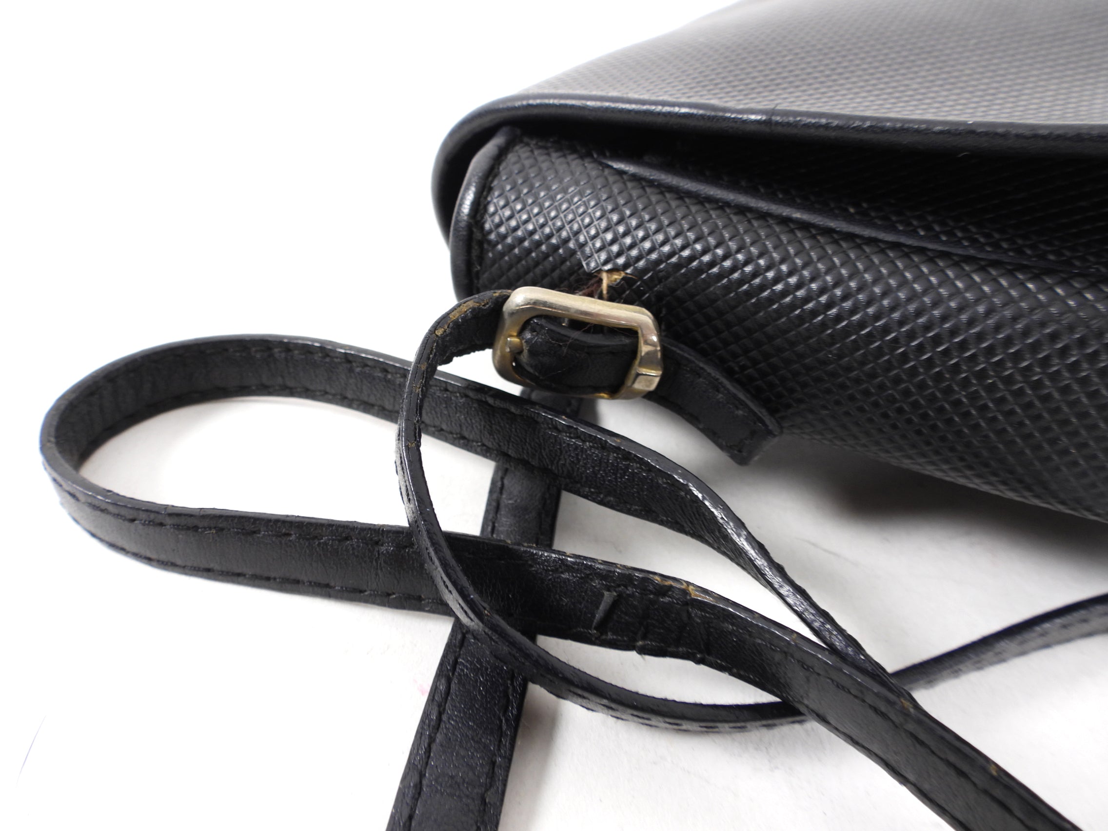 Vintage Bottega Veneta Black Leather Crossbody Bag 1980s - Perfect for Everyday Use & Night Out