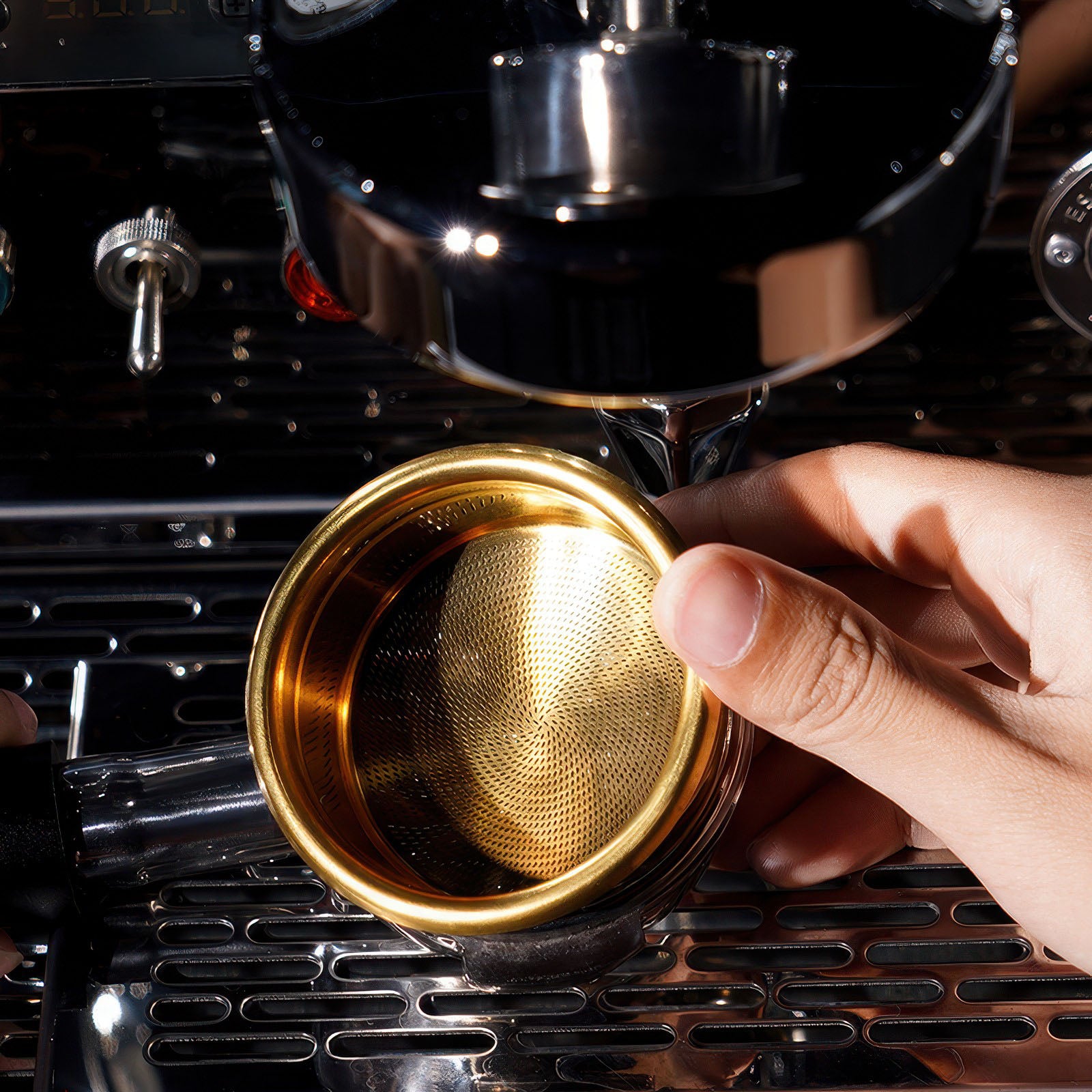 Precision High Extraction Basket Filter Matrix - Professional Coffee & Espresso Brewing Accessory for Home Baristas & Cafes