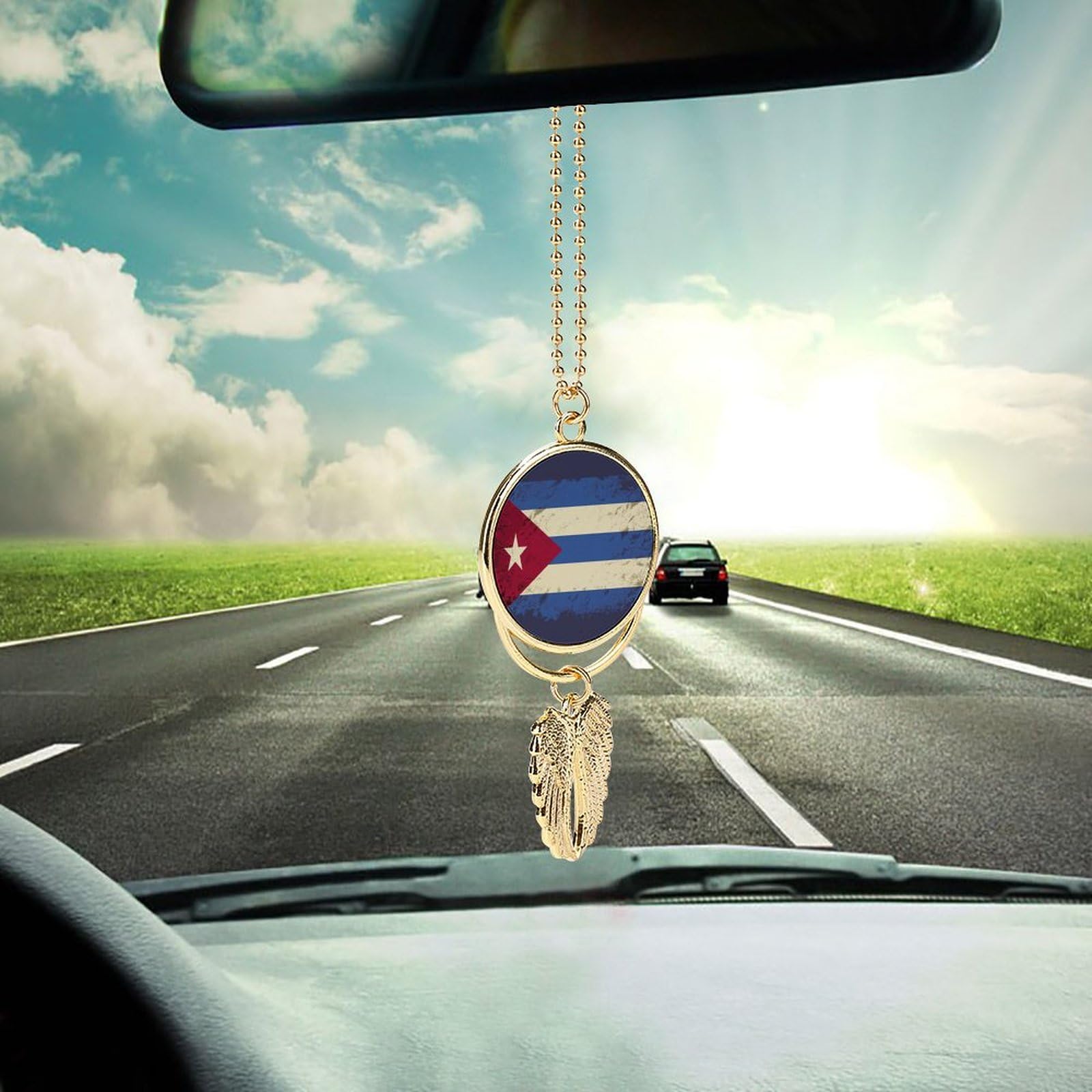 Stylish Cuban Flag Car Hanging Ornaments - Grunge Background Rearview Mirror Charms for Auto Interior Decoration | Perfect for Car Enthusiasts & Patriotic Drivers
